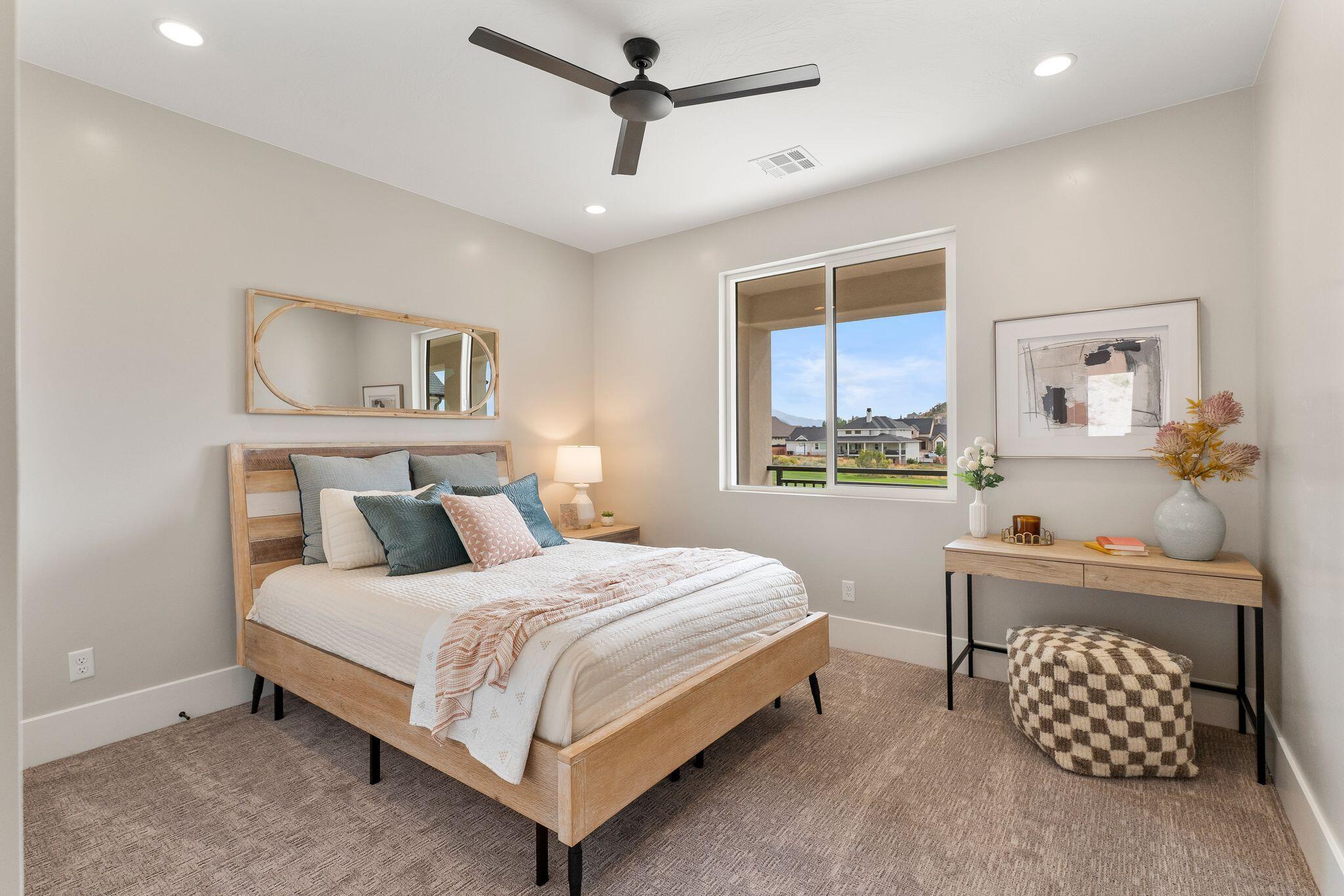 CANYON RIDGE - Residential