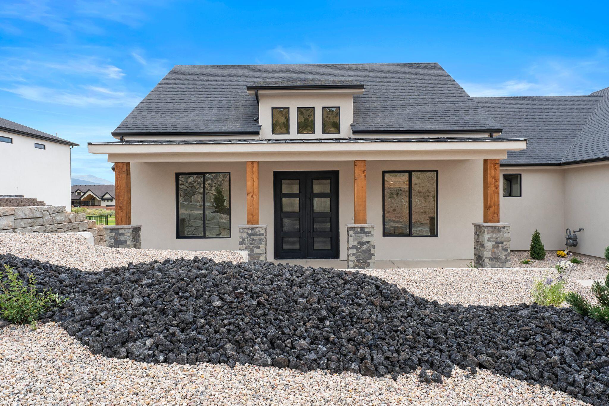 CANYON RIDGE - Residential