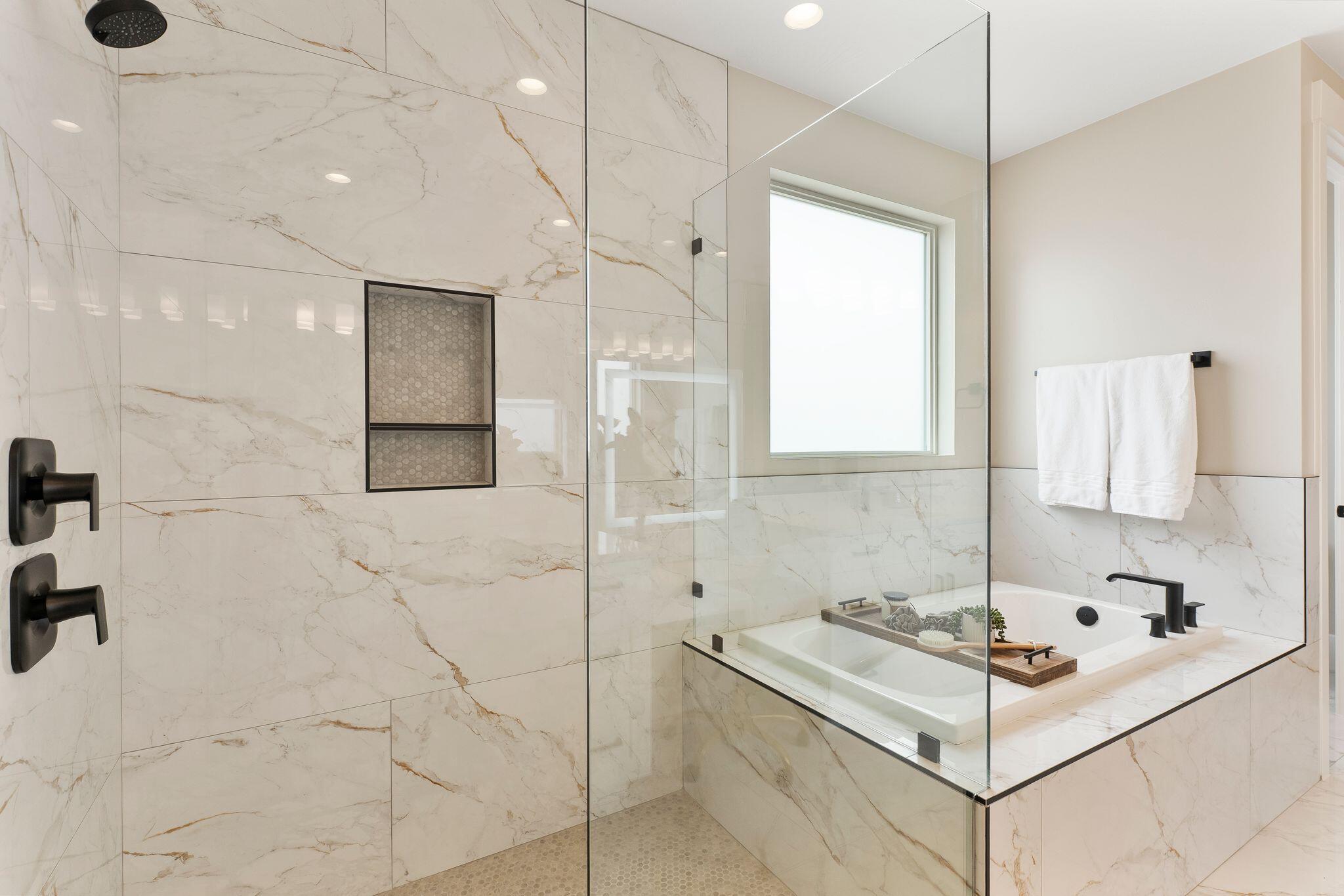 CANYON RIDGE - Residential