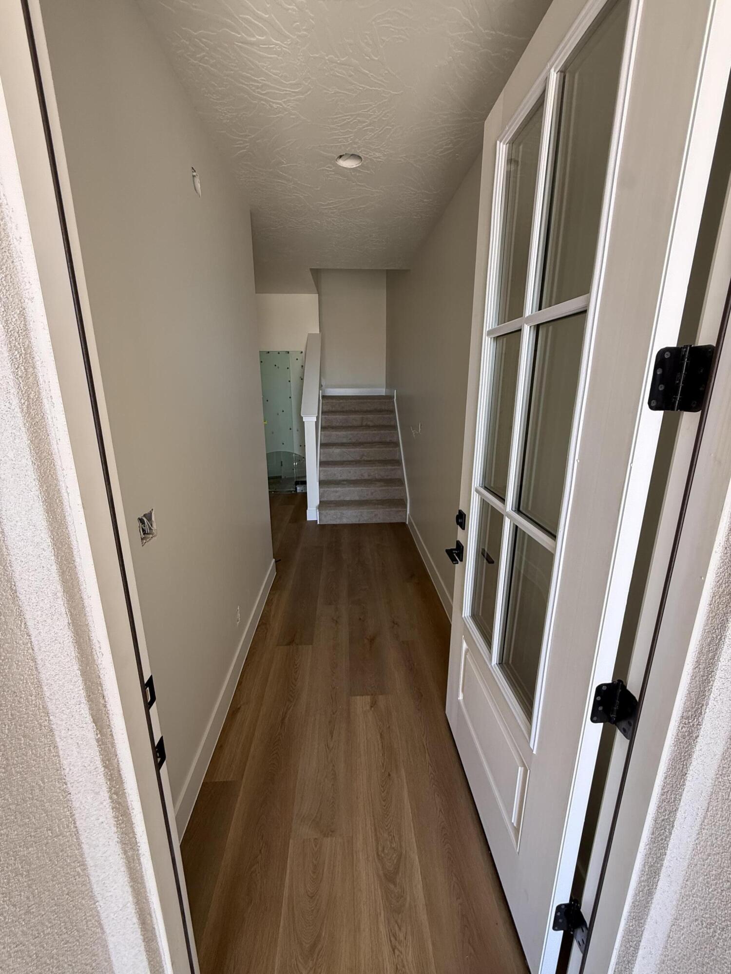 WHITE DOME TOWNHOMES - Residential