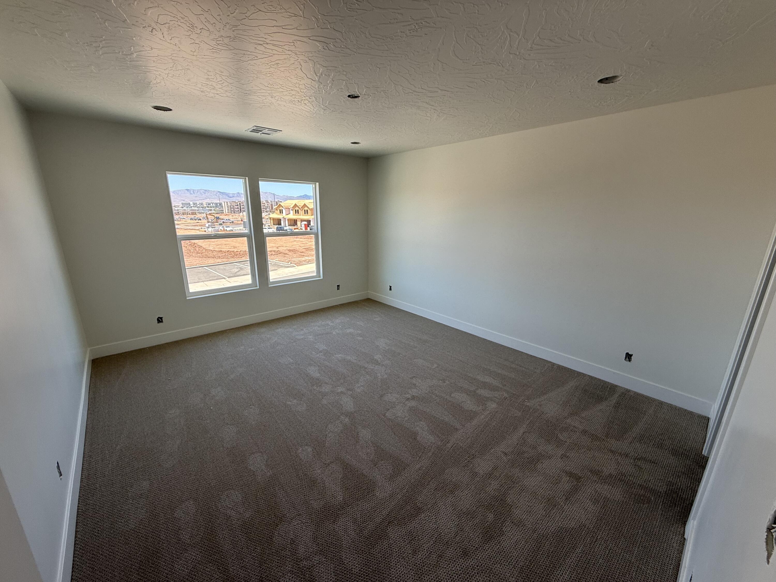 WHITE DOME TOWNHOMES - Residential