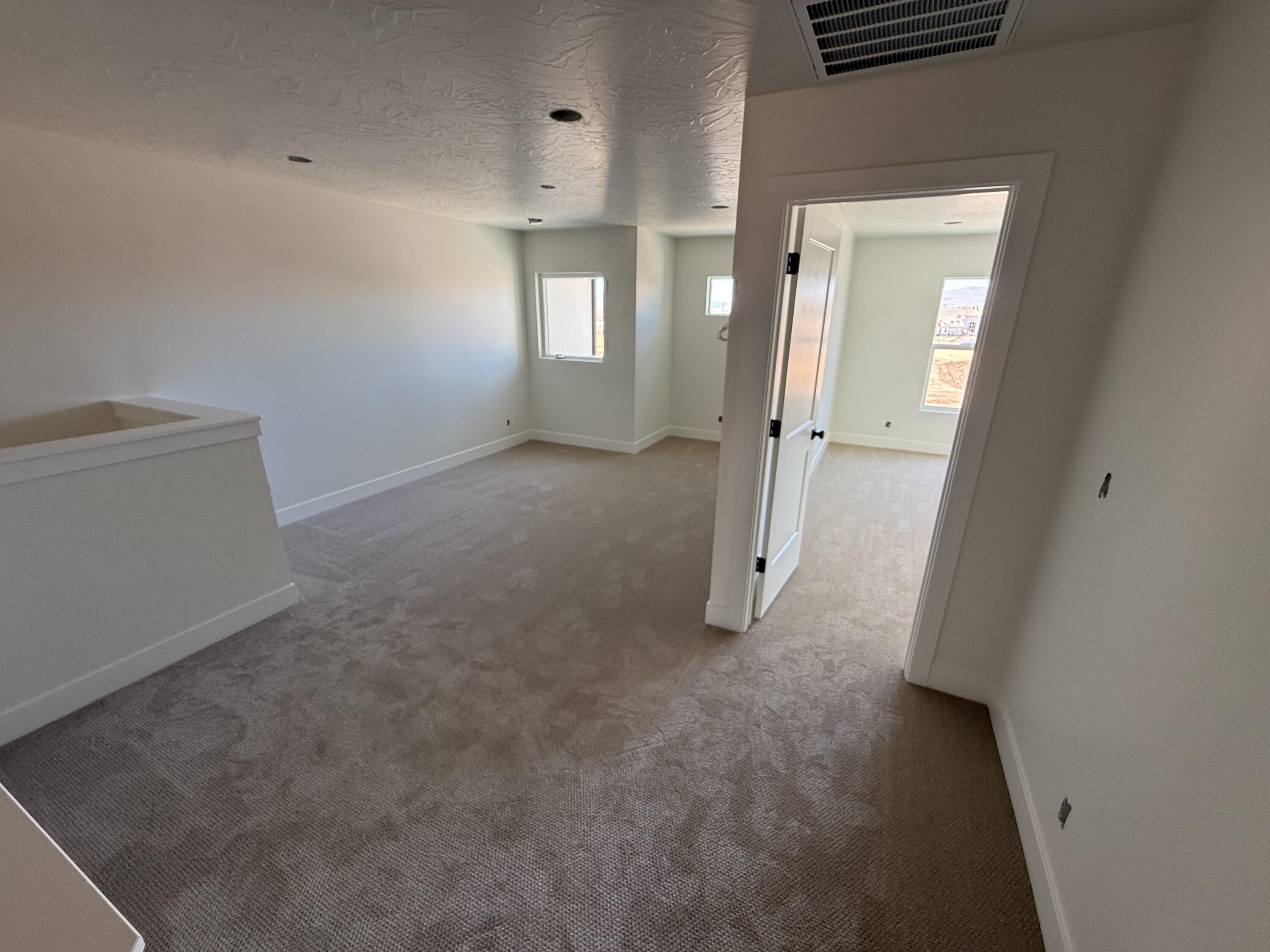 WHITE DOME TOWNHOMES - Residential