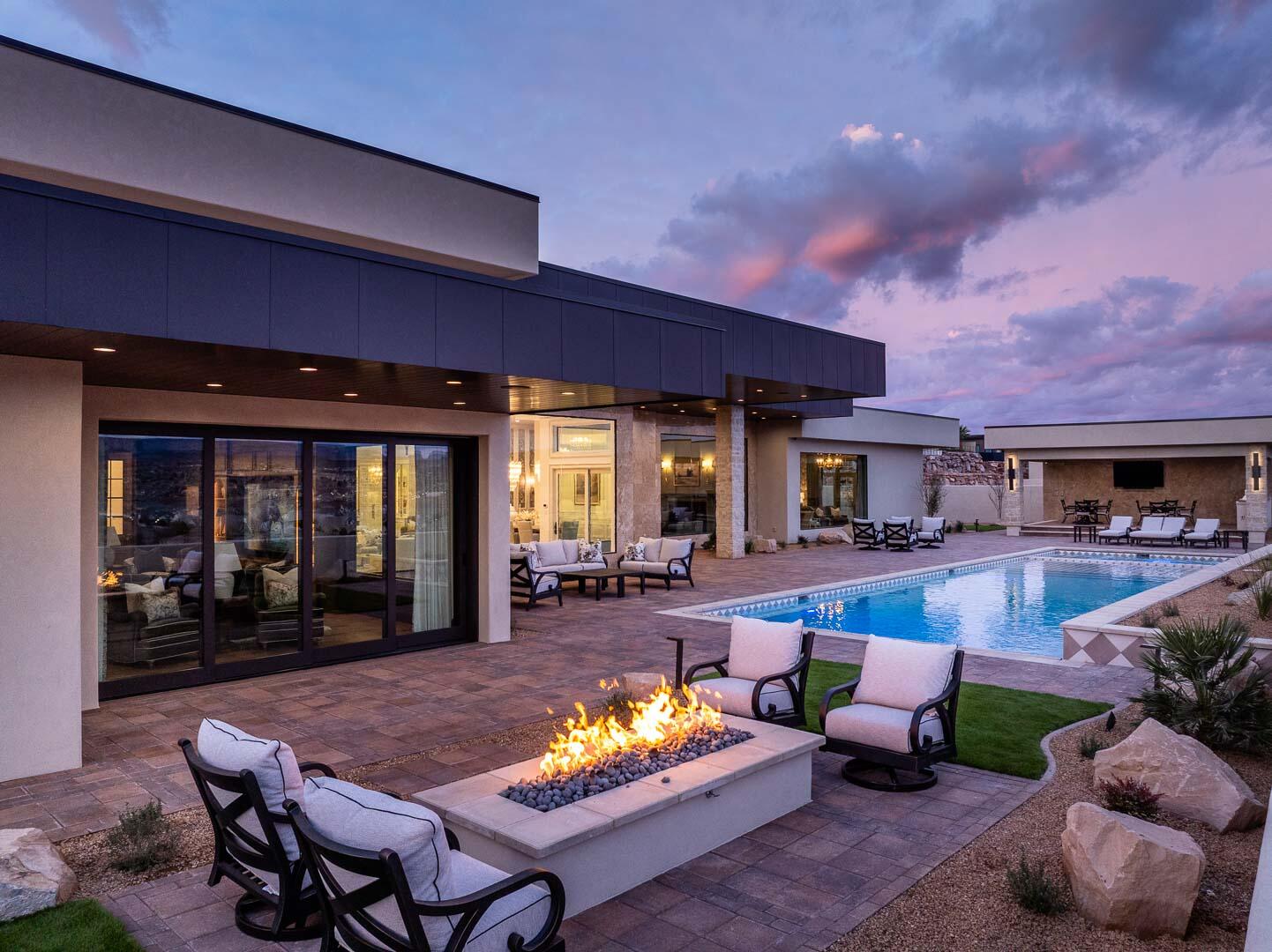 STONE CLIFF - Residential