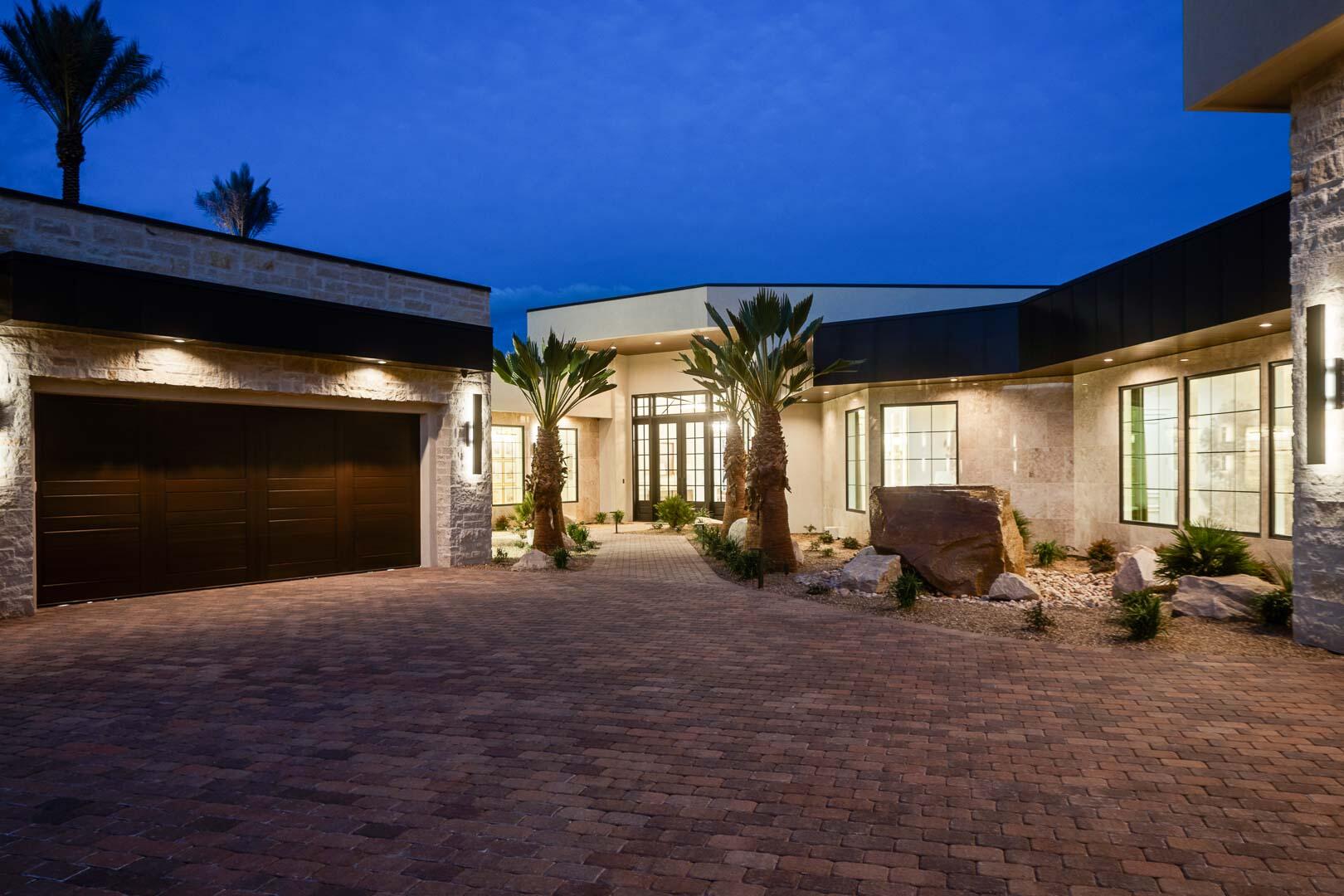 STONE CLIFF - Residential