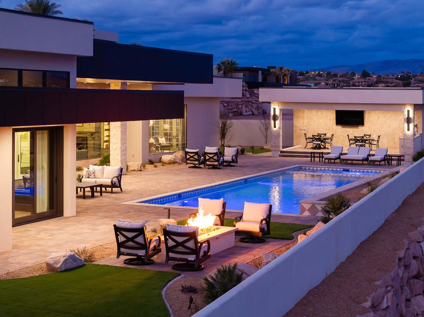 STONE CLIFF - Residential