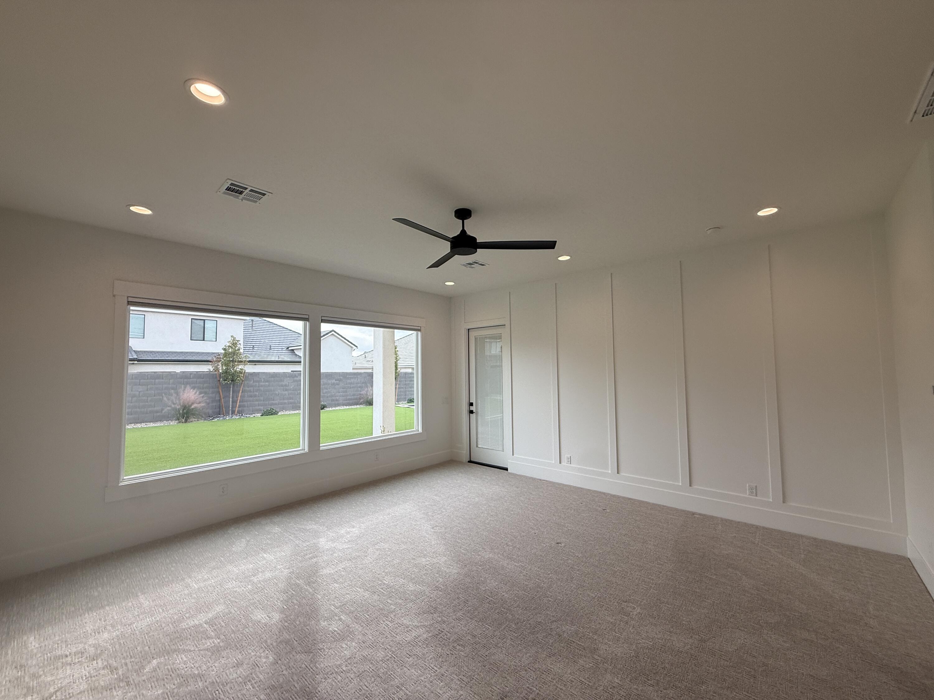 SYCAMORE VILLAGE - Residential