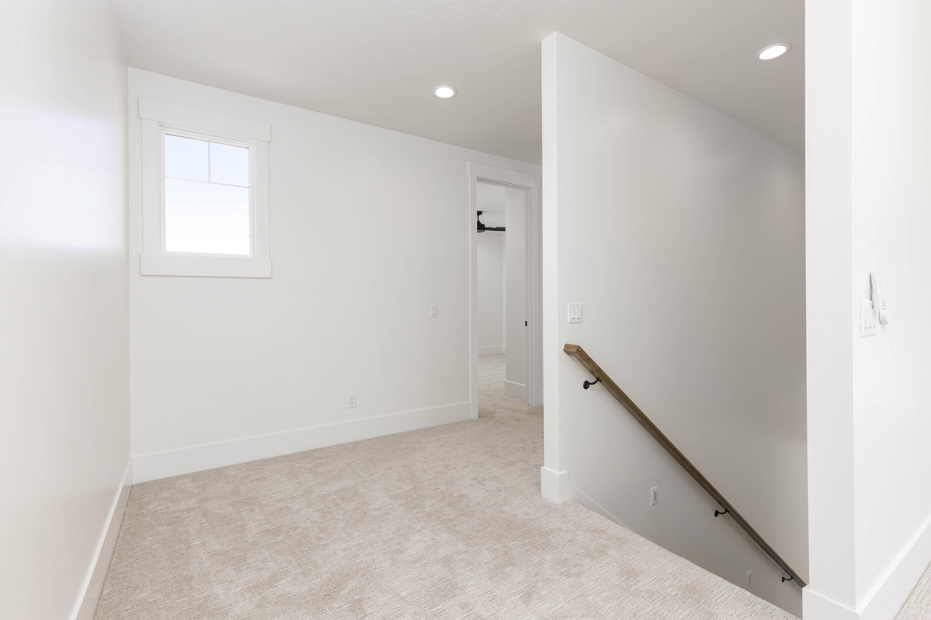 SYCAMORE VILLAGE - Residential