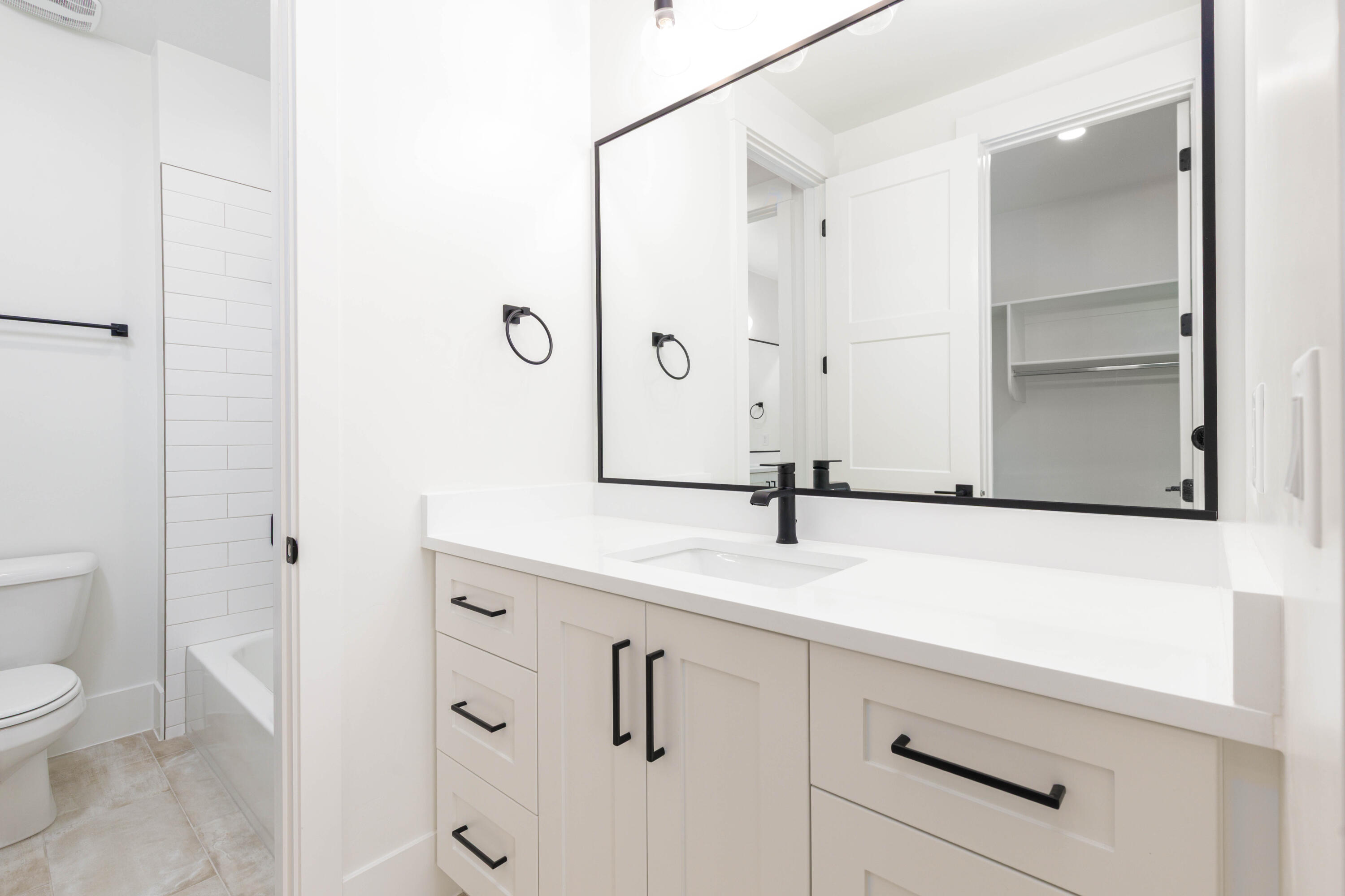 SYCAMORE VILLAGE - Residential