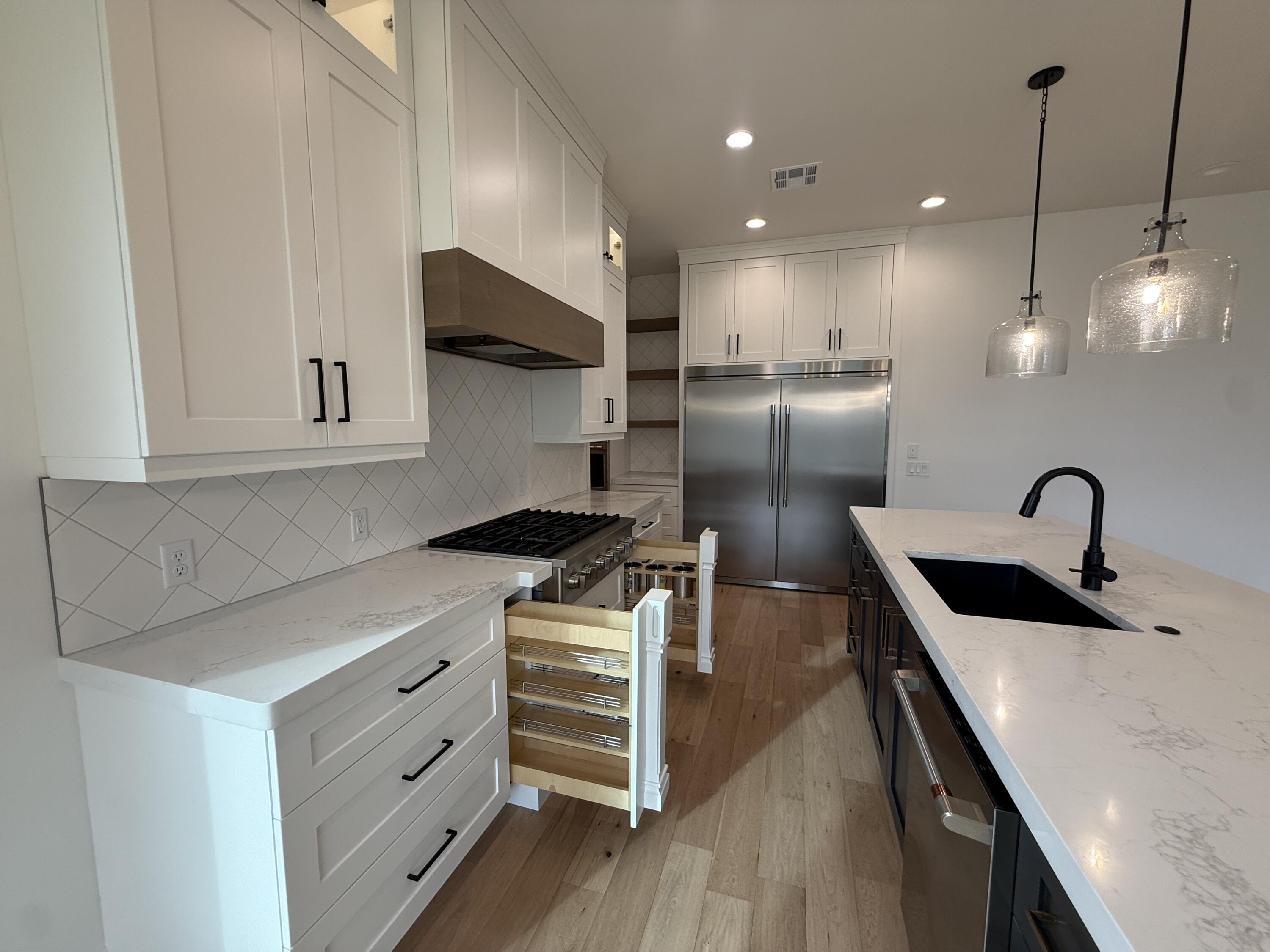 SYCAMORE VILLAGE - Residential