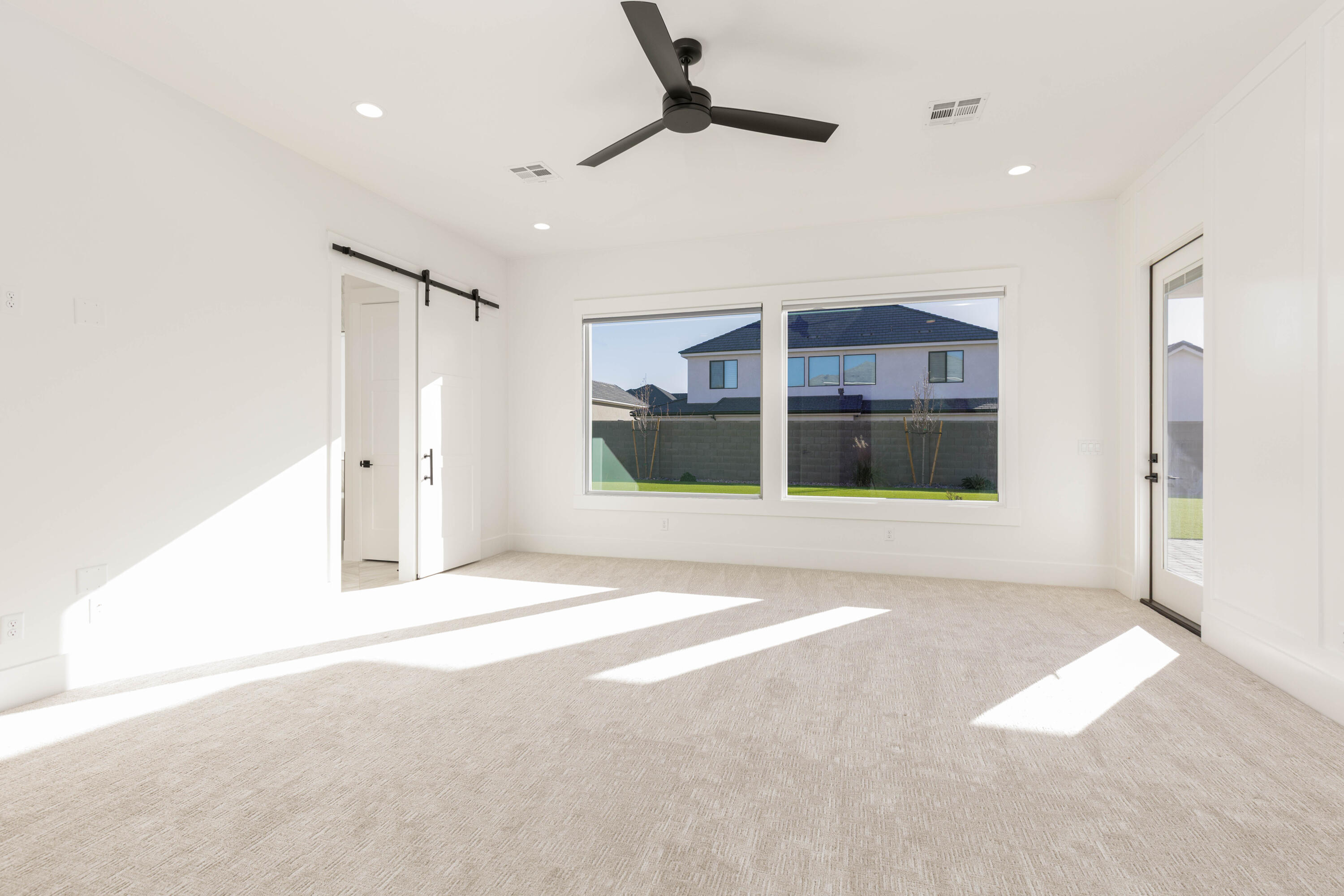 SYCAMORE VILLAGE - Residential