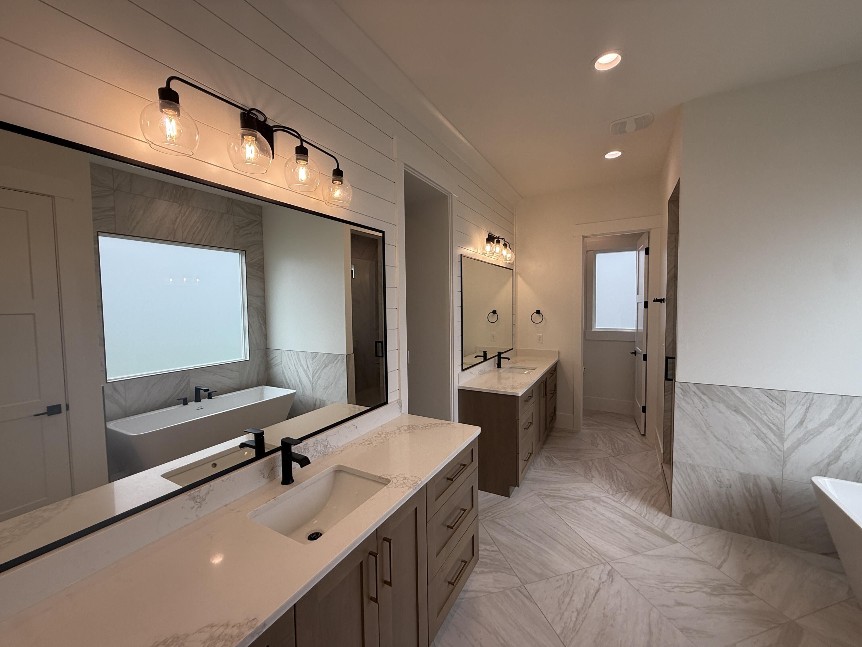 SYCAMORE VILLAGE - Residential