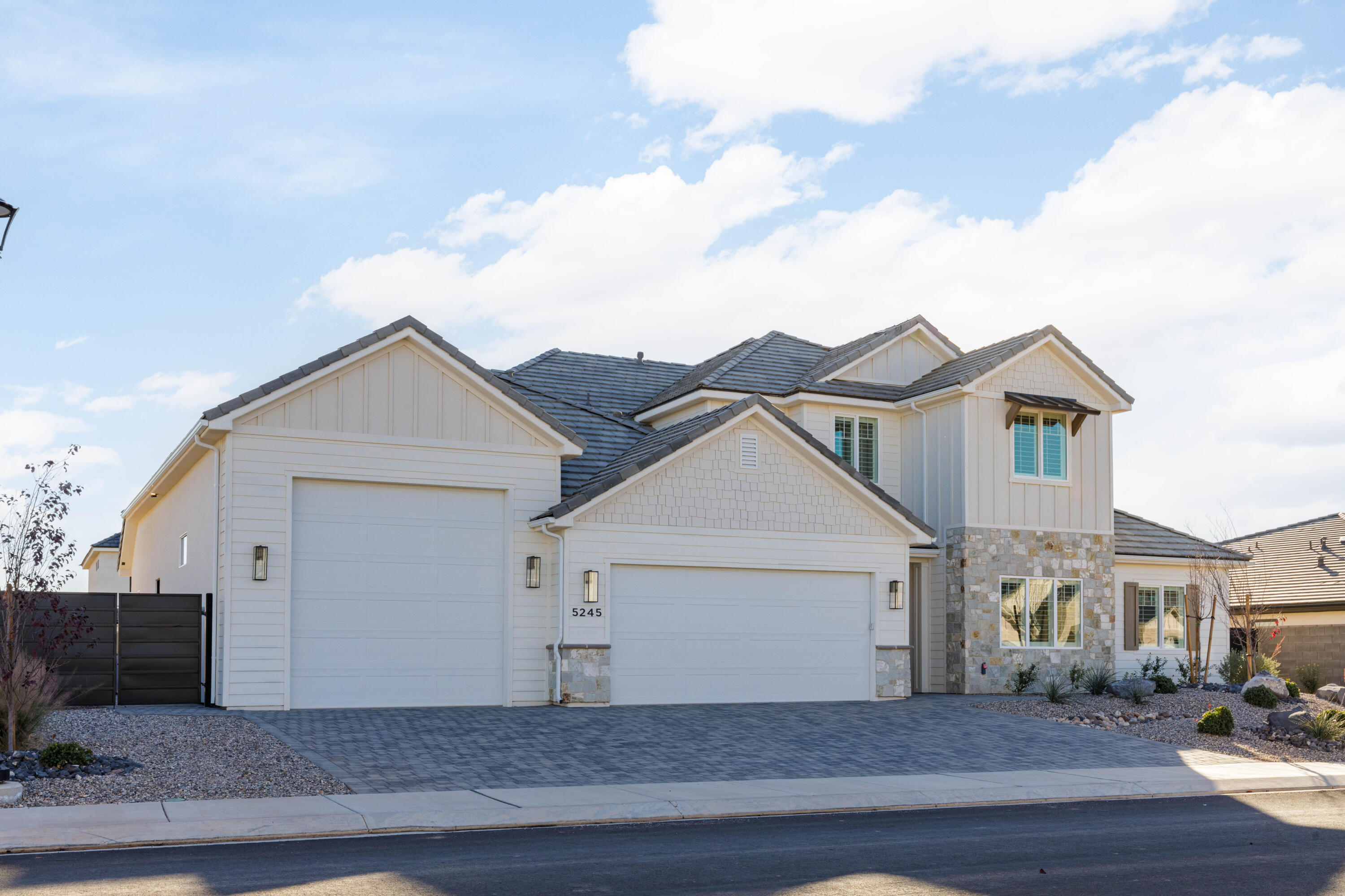 SYCAMORE VILLAGE - Residential