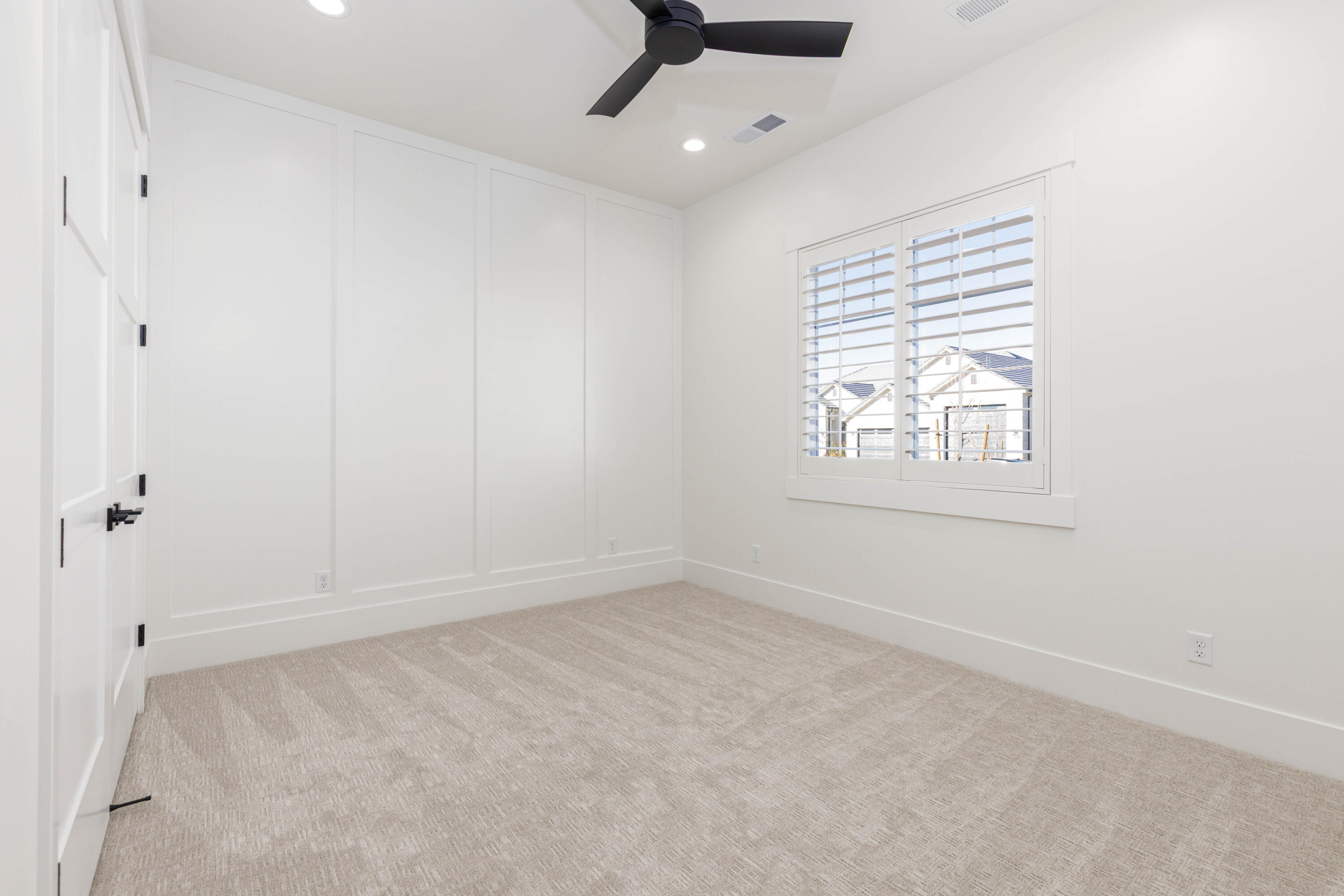 SYCAMORE VILLAGE - Residential