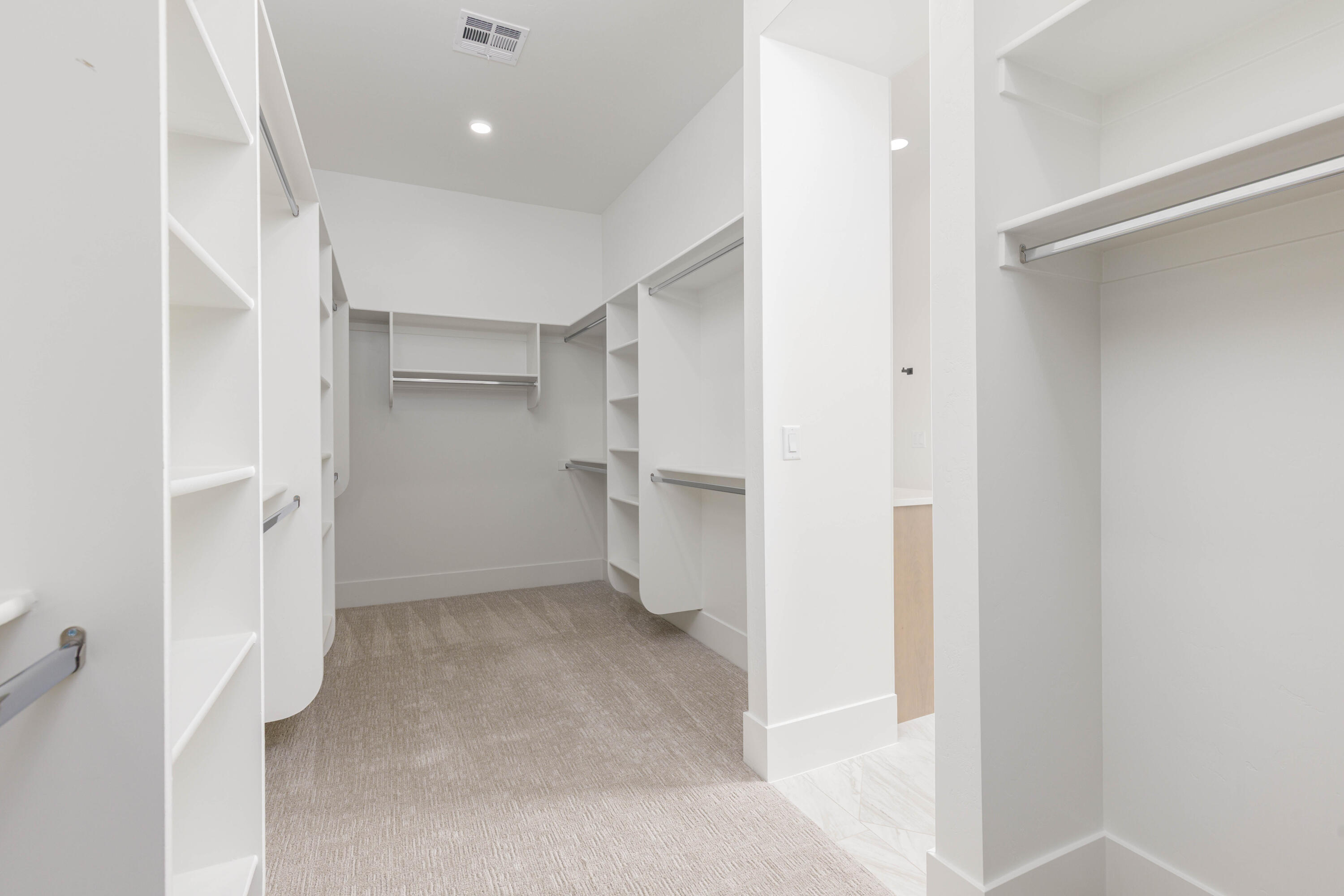 SYCAMORE VILLAGE - Residential