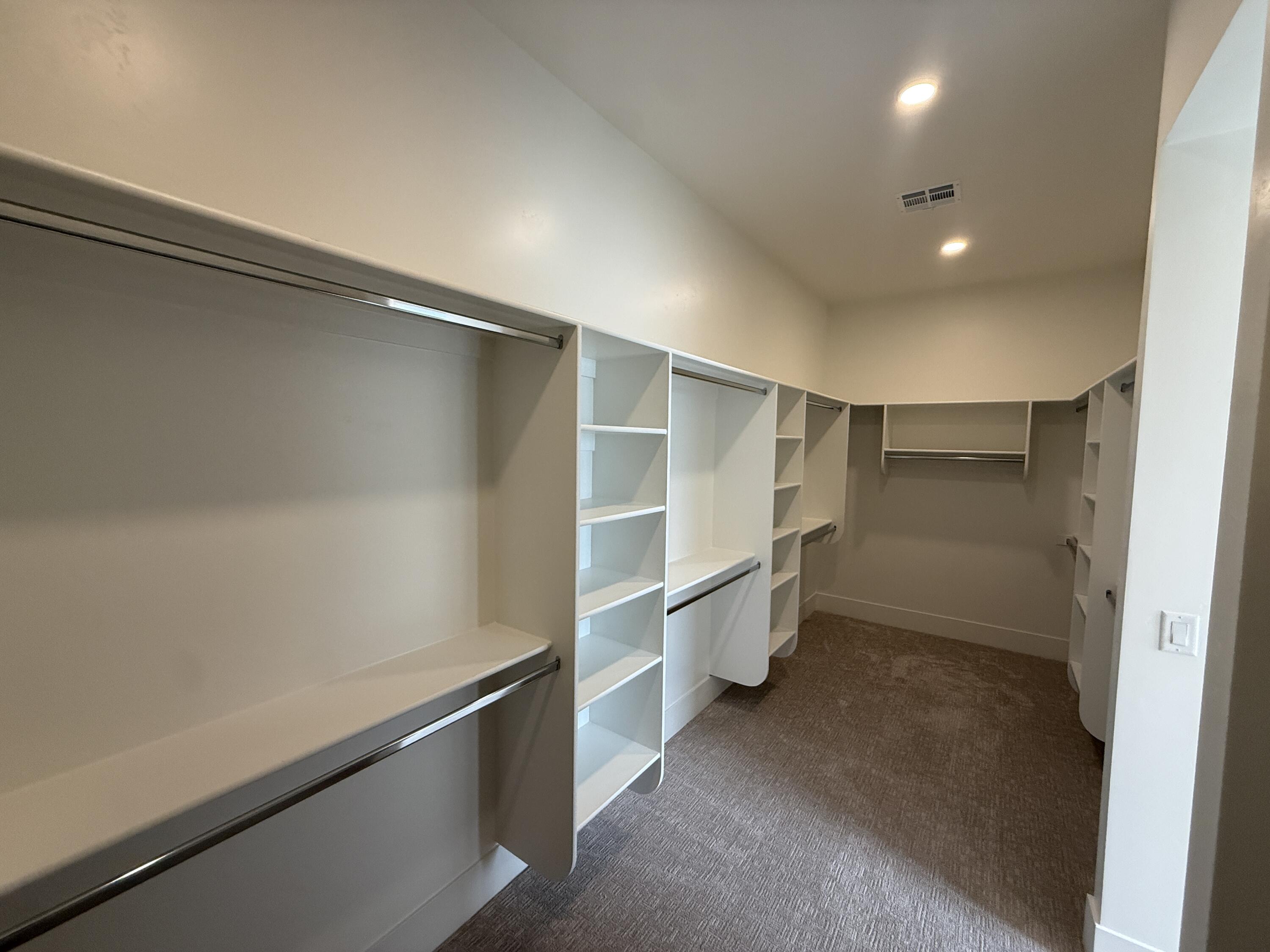 SYCAMORE VILLAGE - Residential