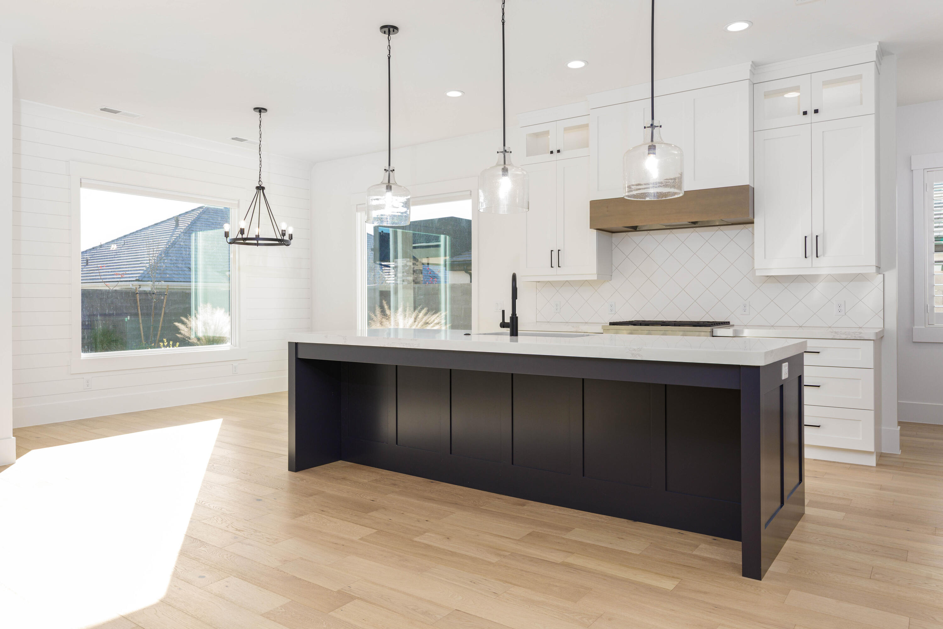 SYCAMORE VILLAGE - Residential