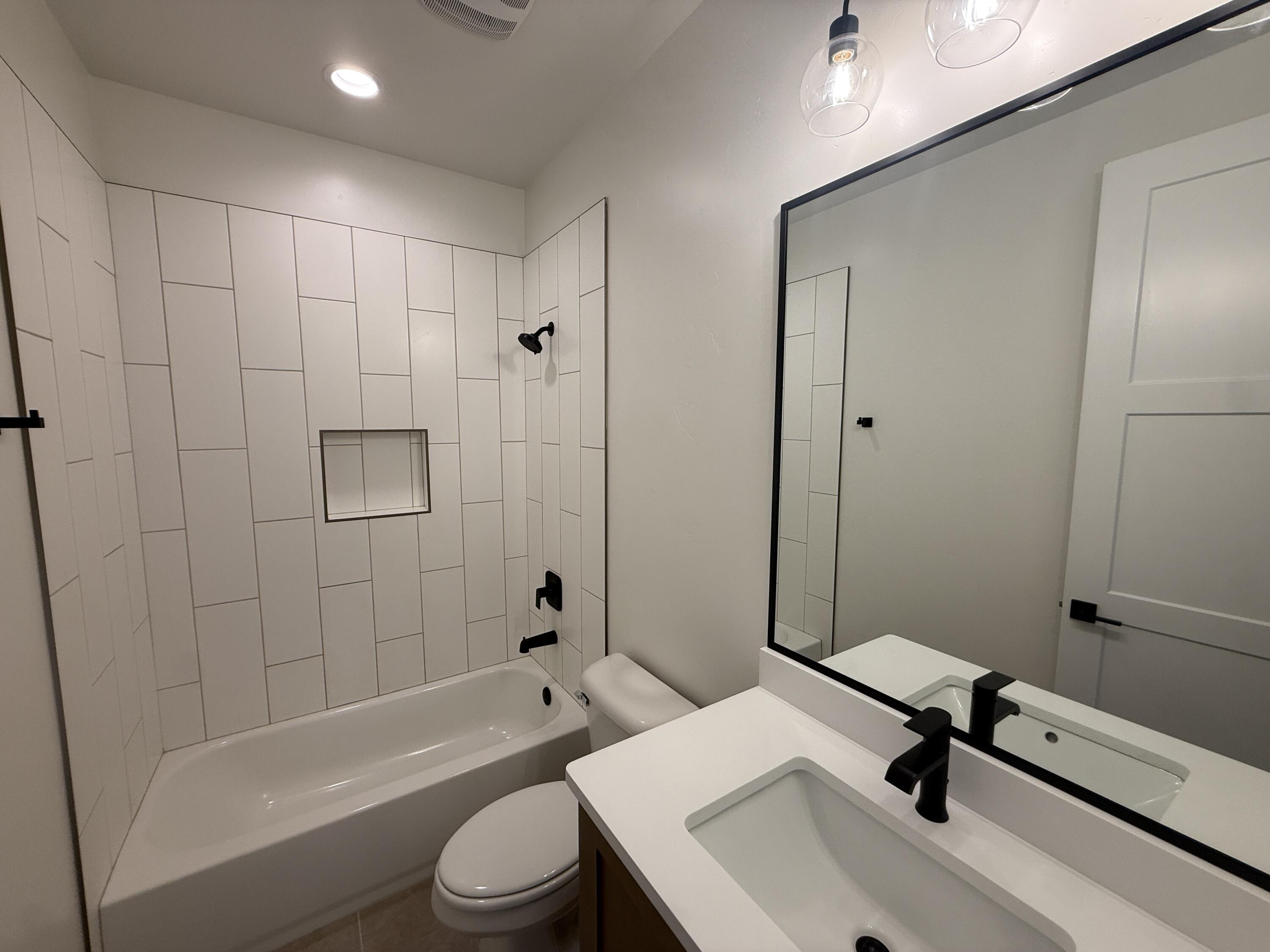 SYCAMORE VILLAGE - Residential