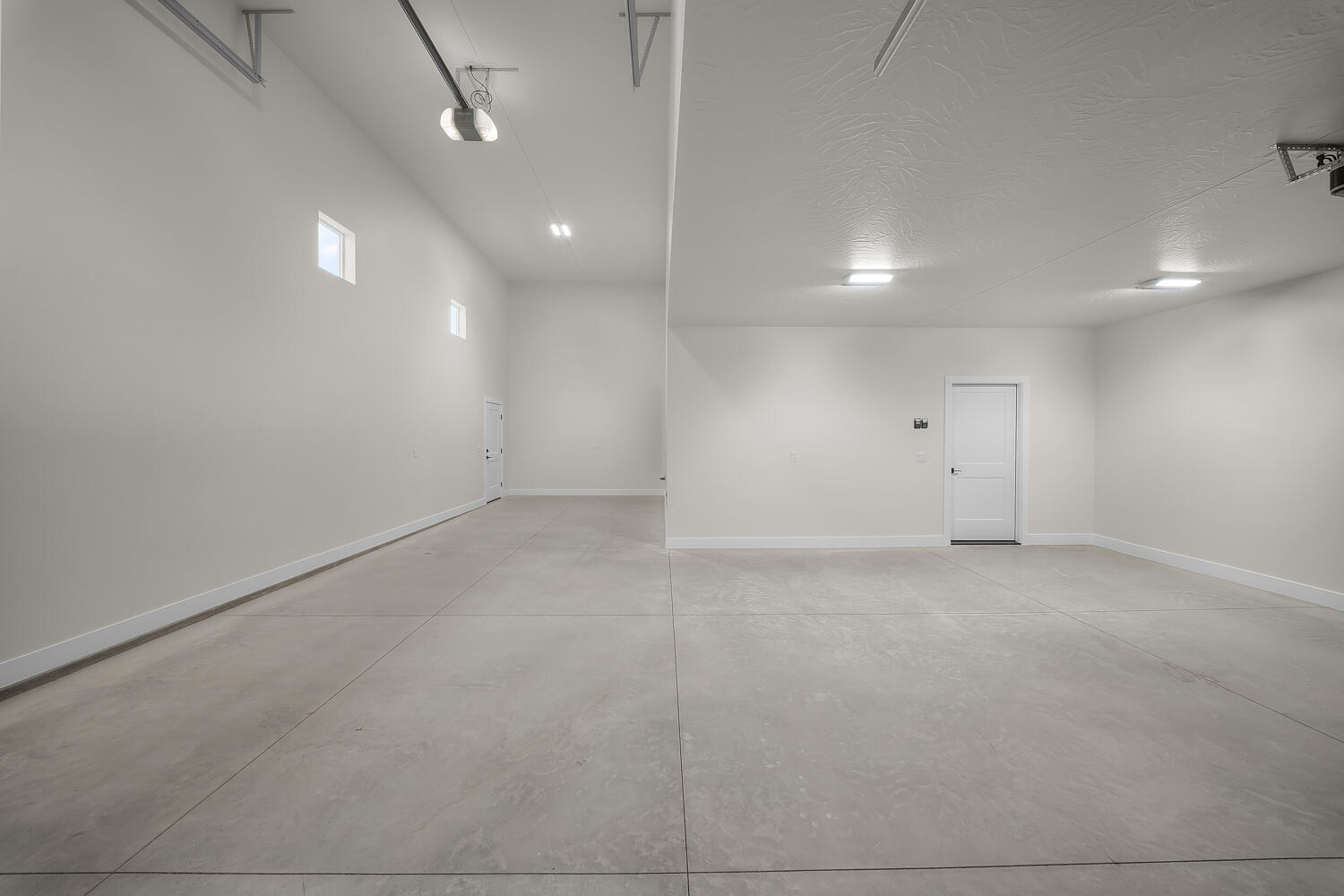 SAND HOLLOW VILLAGE - Residential