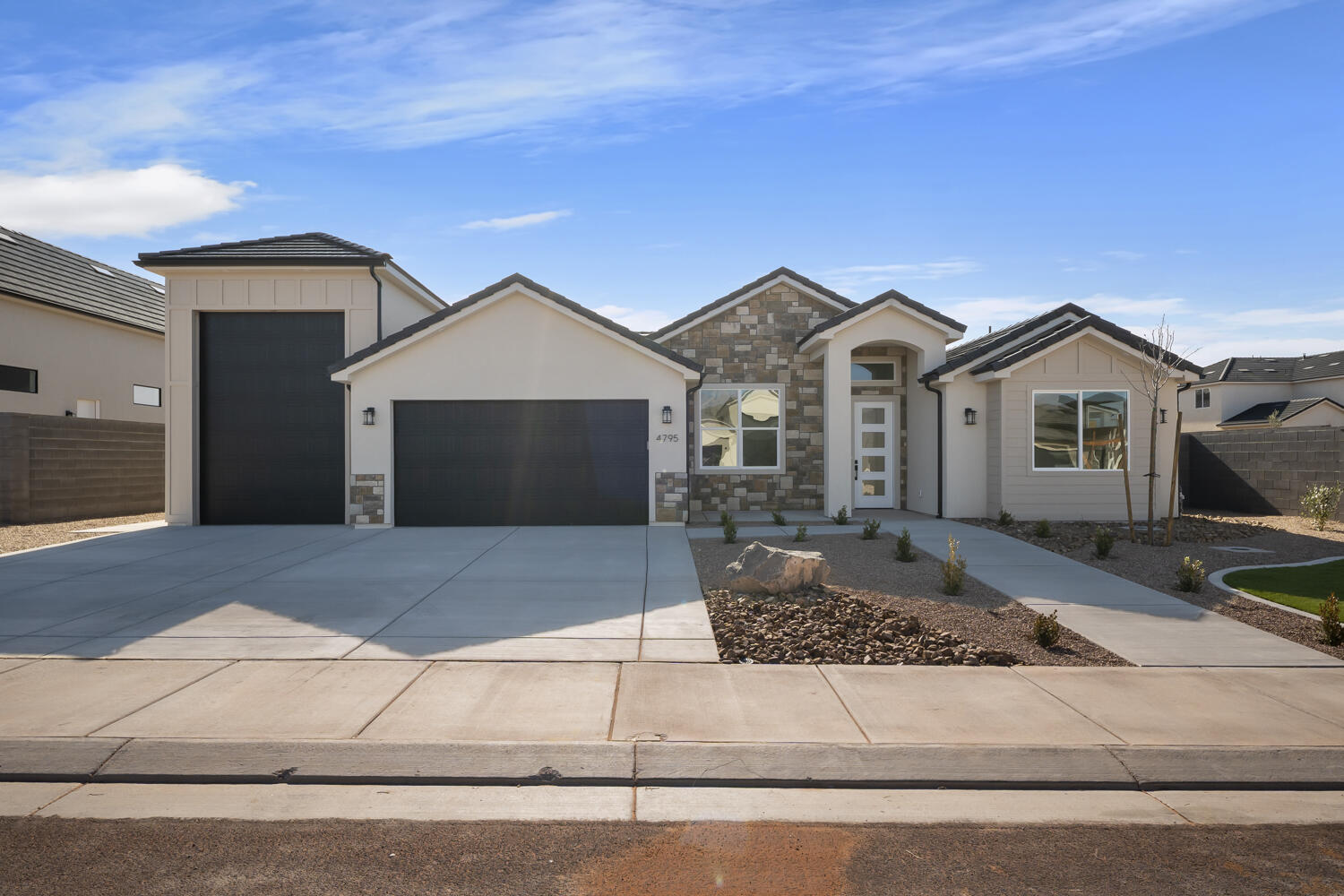 SAND HOLLOW VILLAGE - Residential