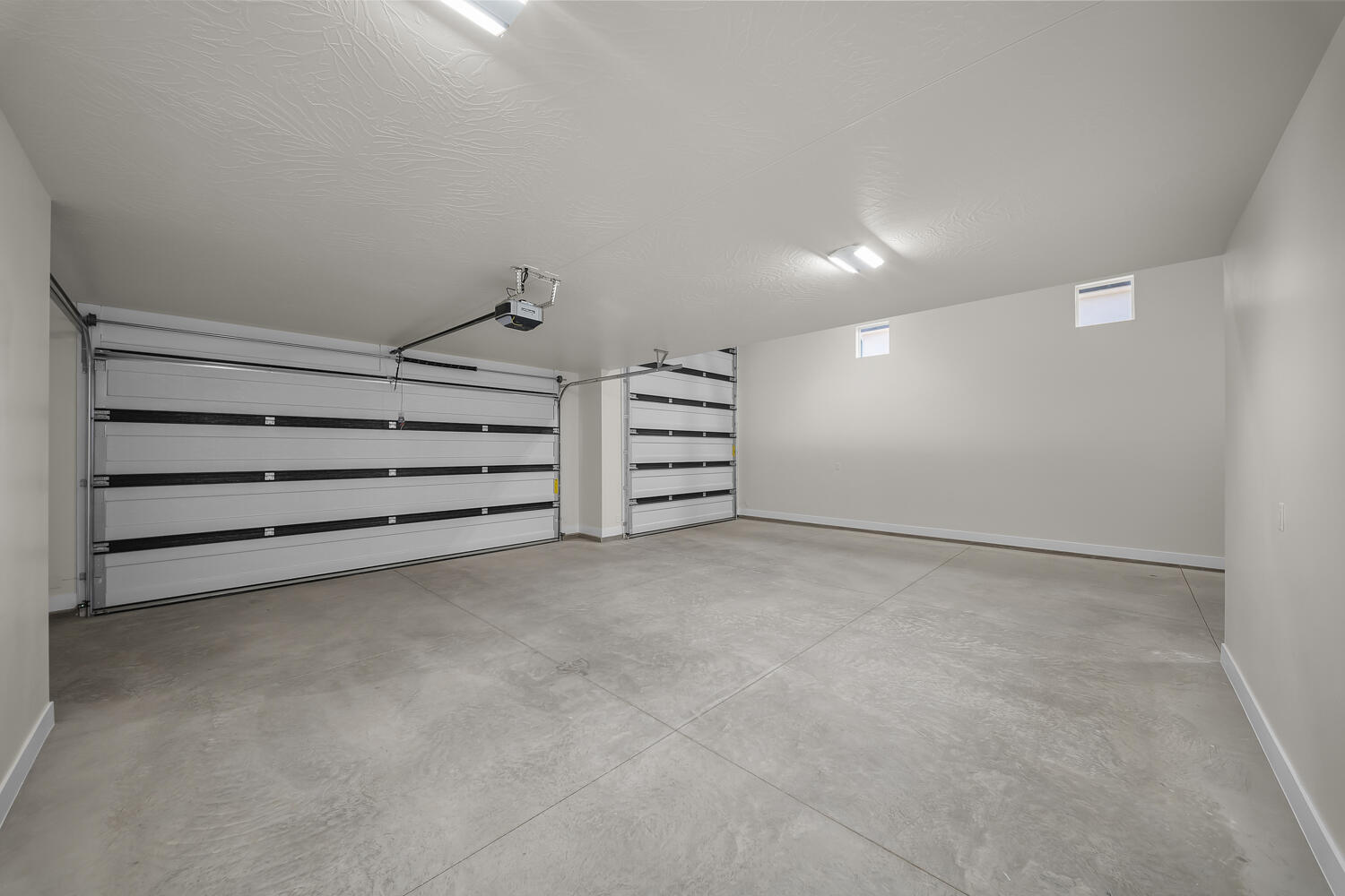 SAND HOLLOW VILLAGE - Residential