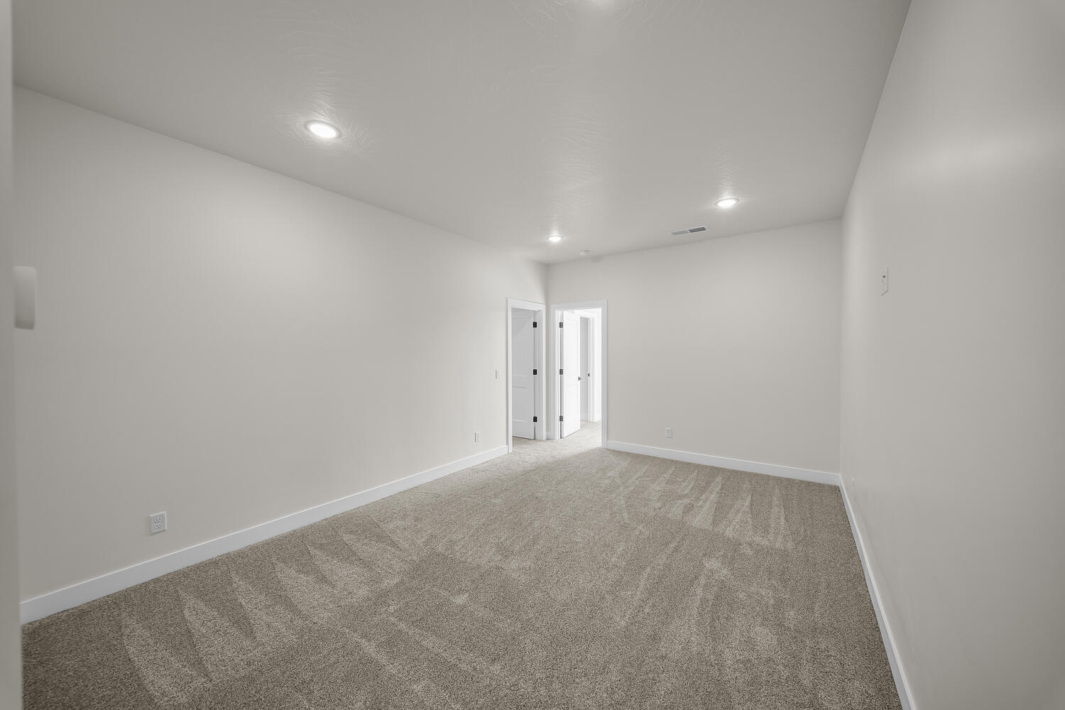 SAND HOLLOW VILLAGE - Residential