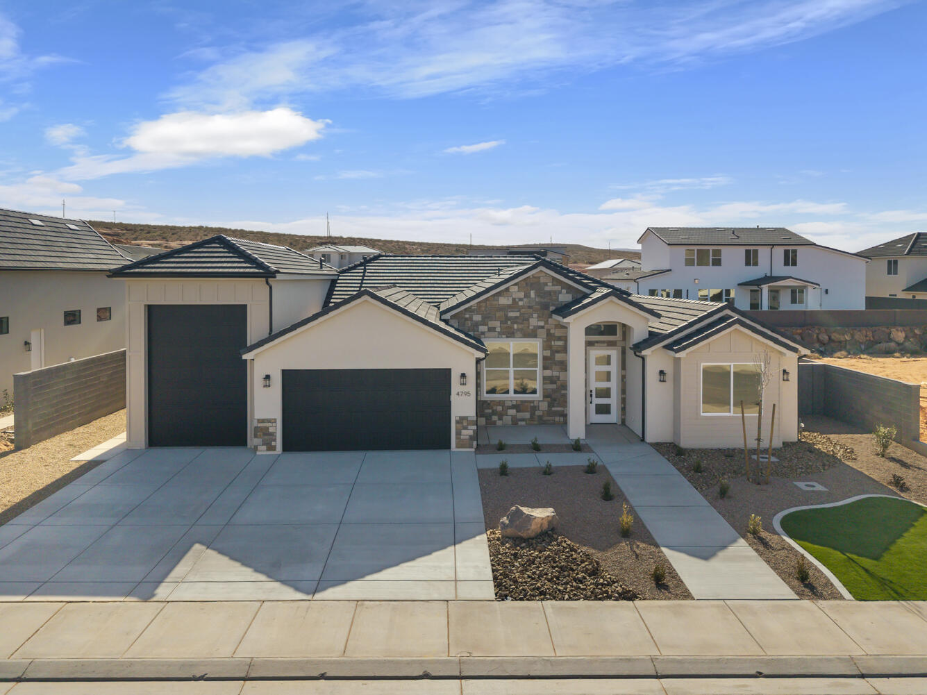 SAND HOLLOW VILLAGE - Residential