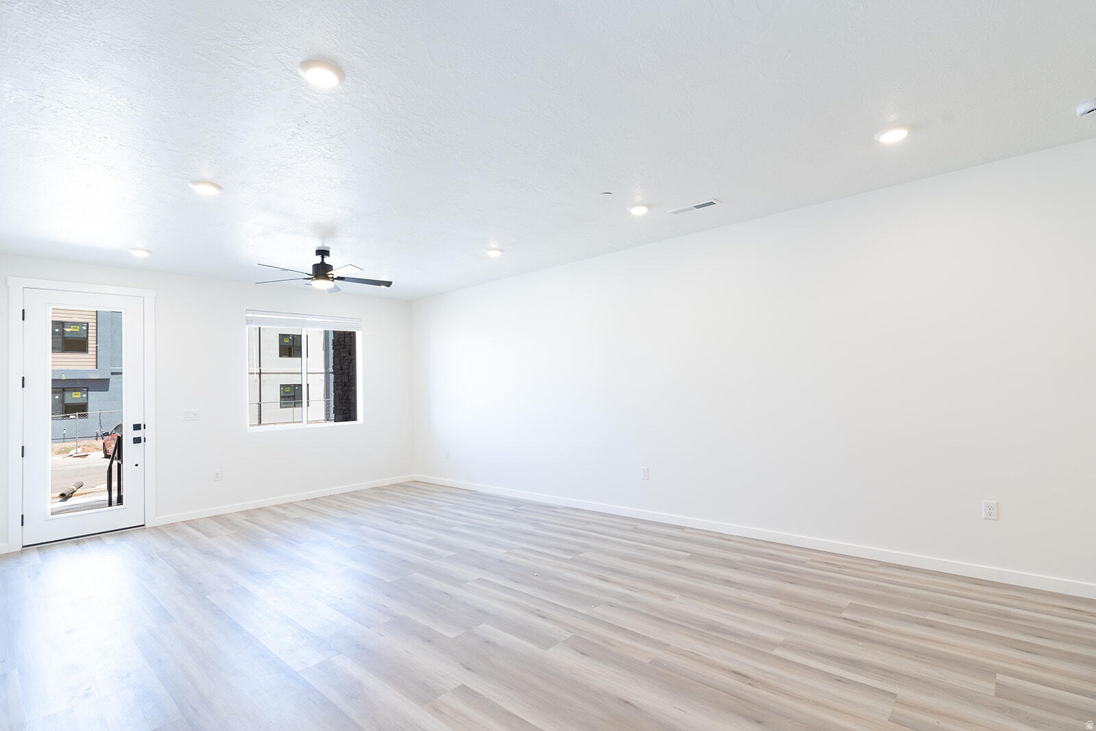 CORAL SPRINGS CONDOMINIUMS - Residential