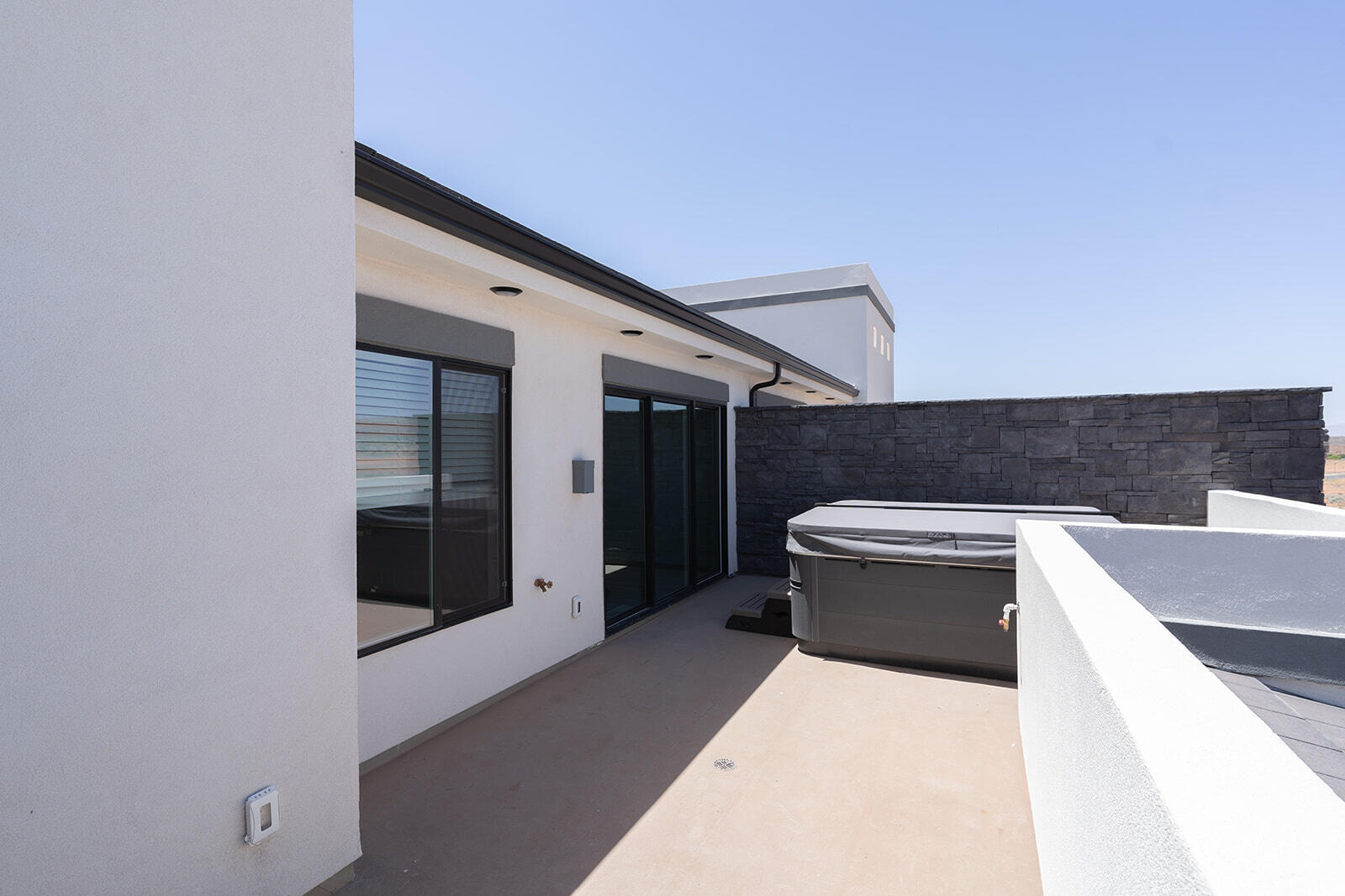 CORAL SPRINGS CONDOMINIUMS - Residential