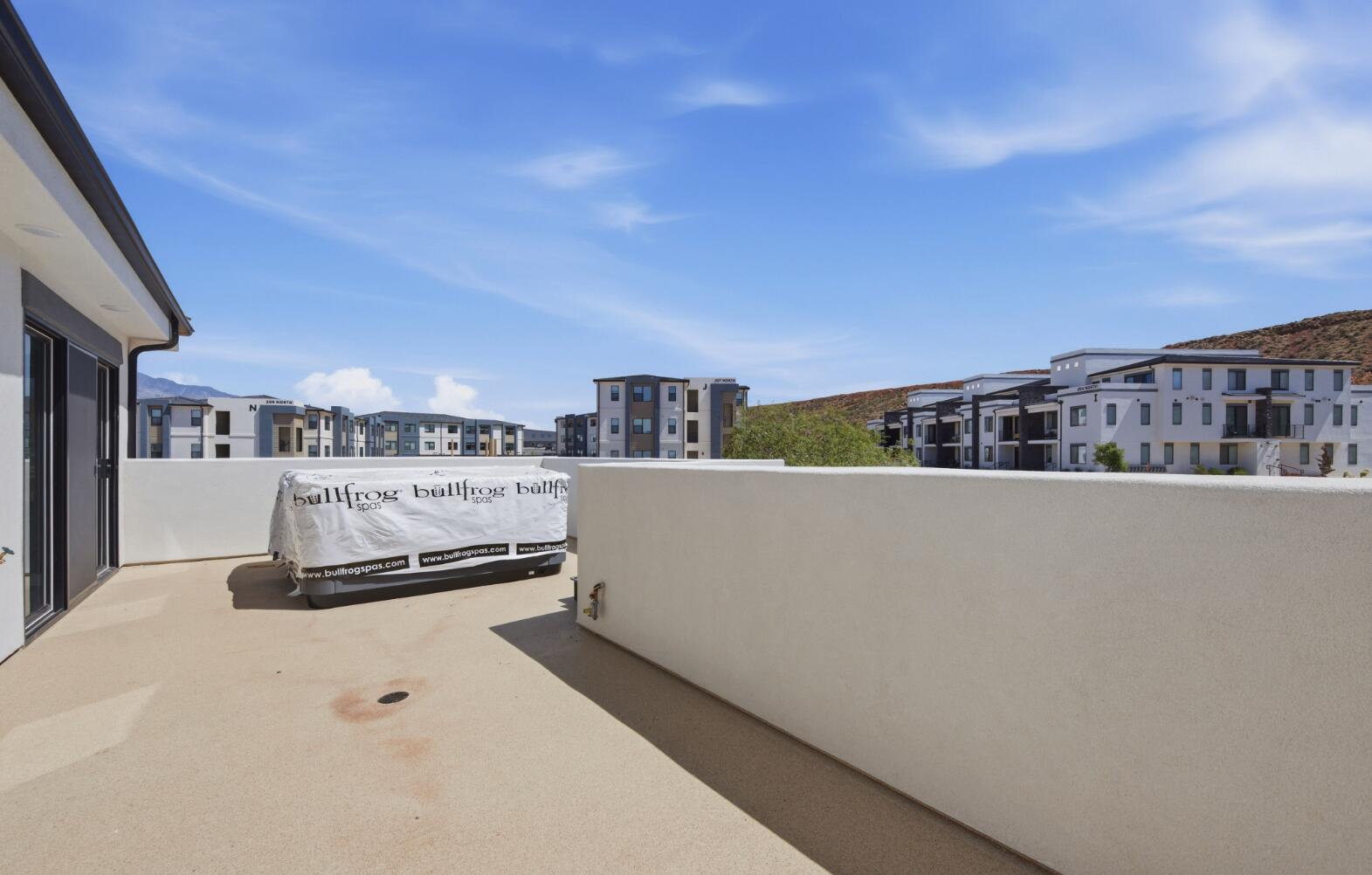 CORAL SPRINGS CONDOMINIUMS - Residential