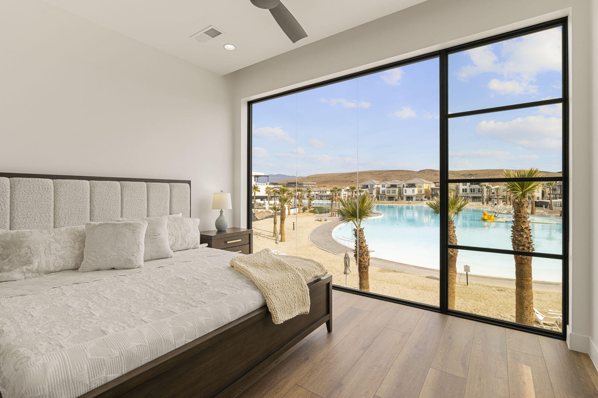 DESERT COLOR RESORT - Residential