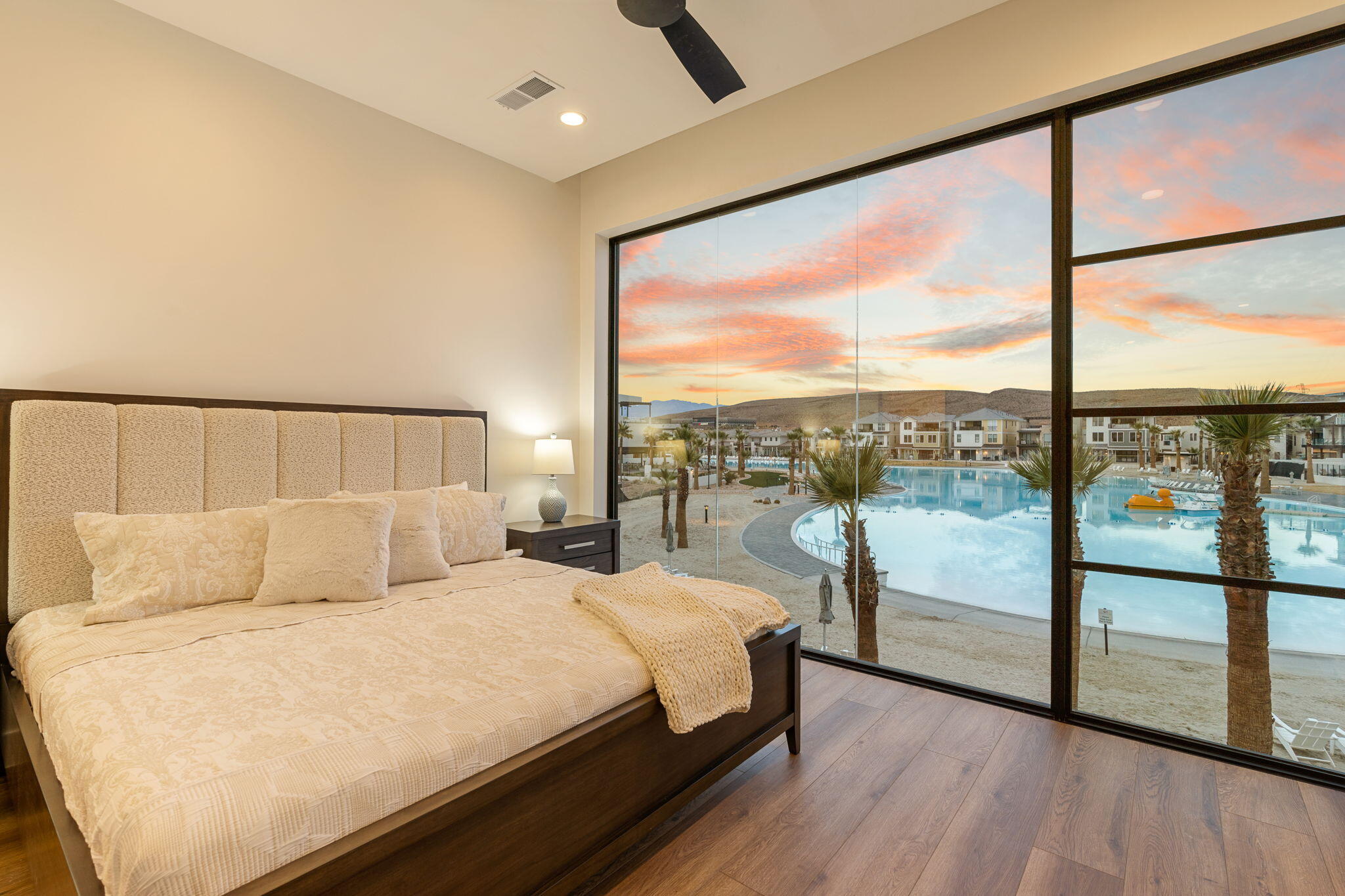 DESERT COLOR RESORT - Residential