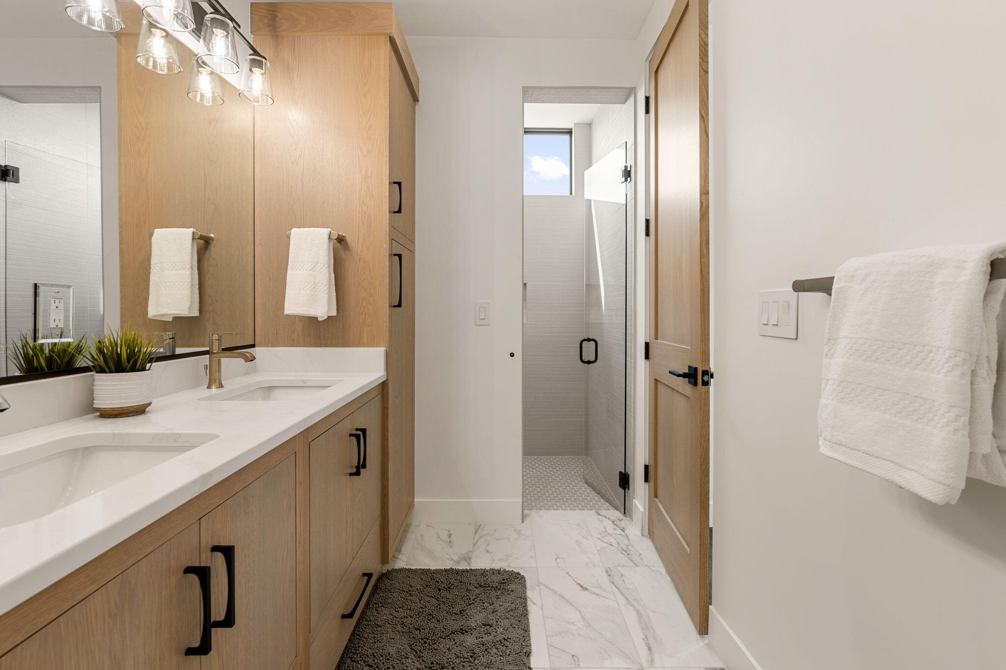 DESERT COLOR RESORT - Residential