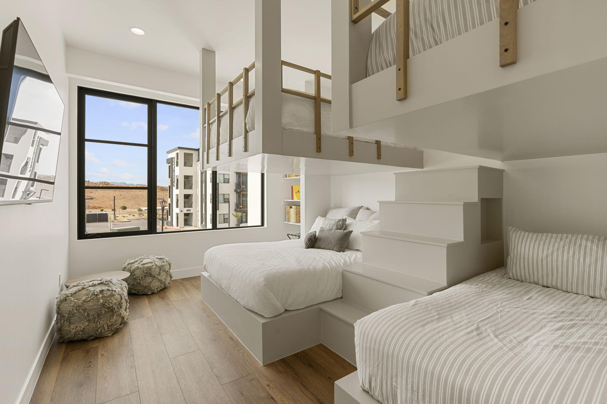 DESERT COLOR RESORT - Residential