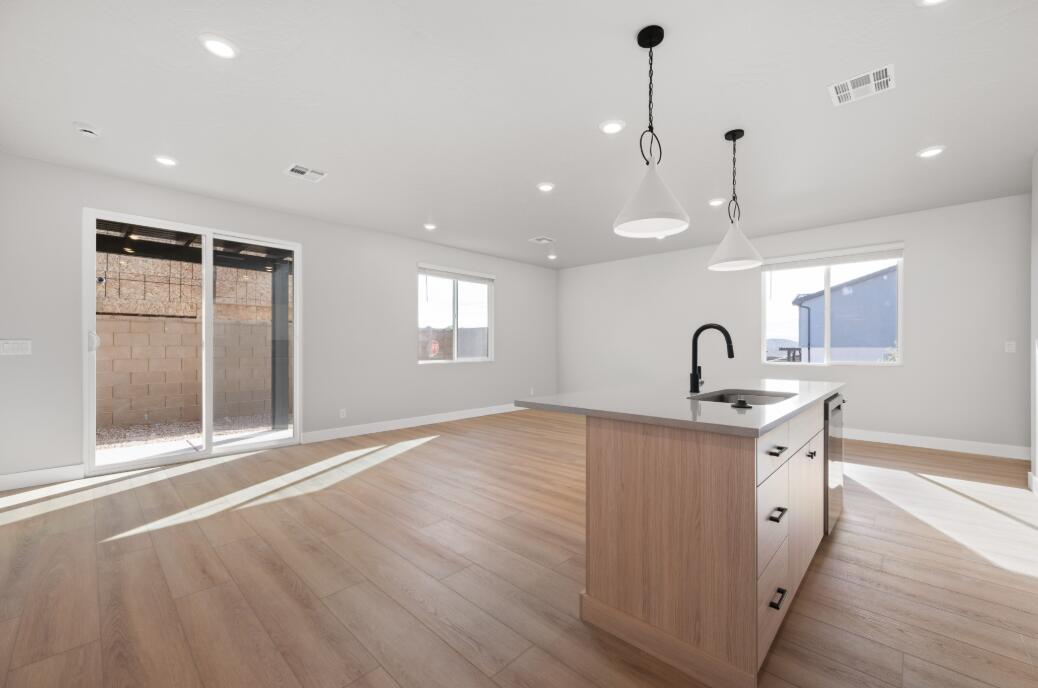 RISE AT CORAL CANYON - Residential