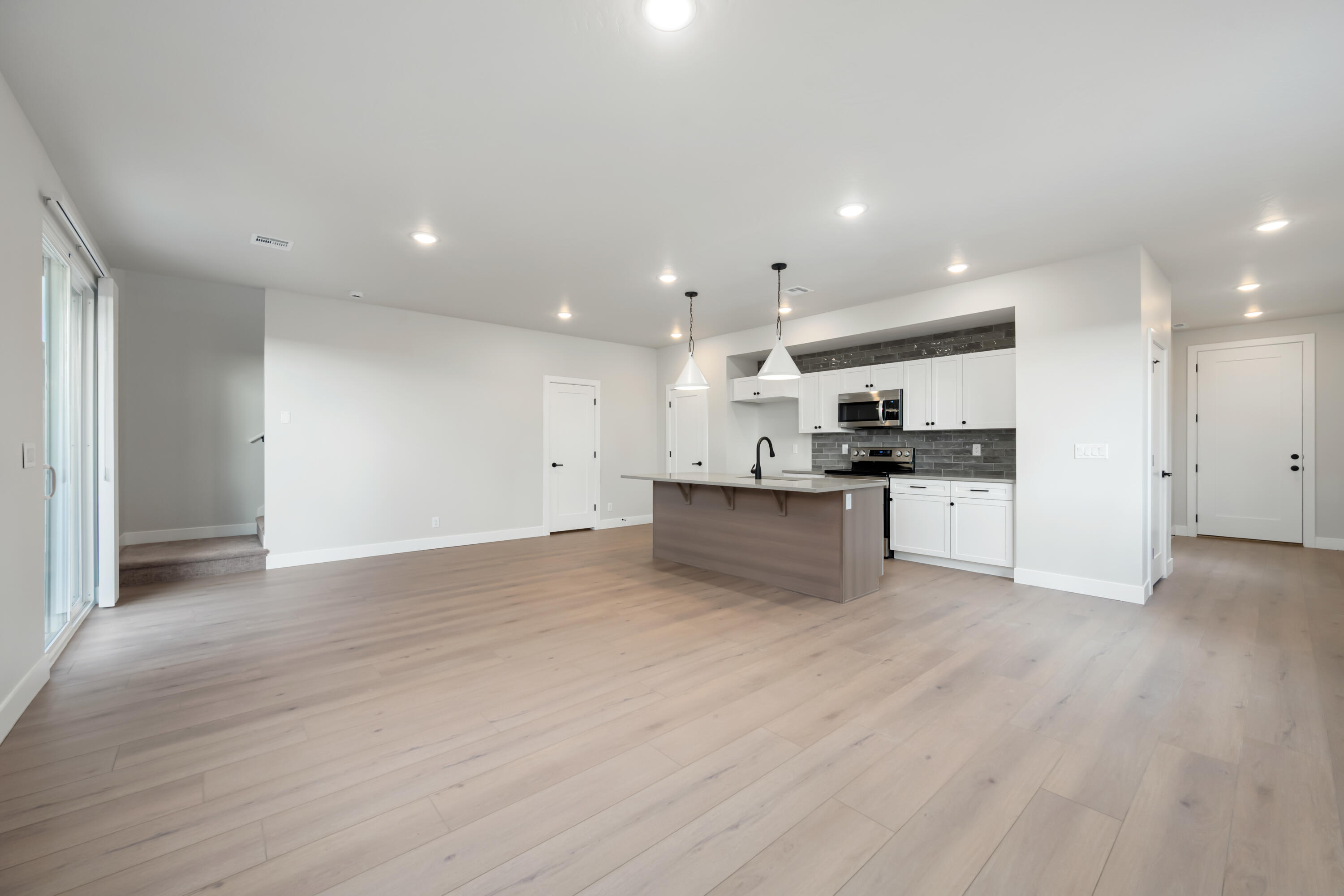 RISE AT CORAL CANYON - Residential