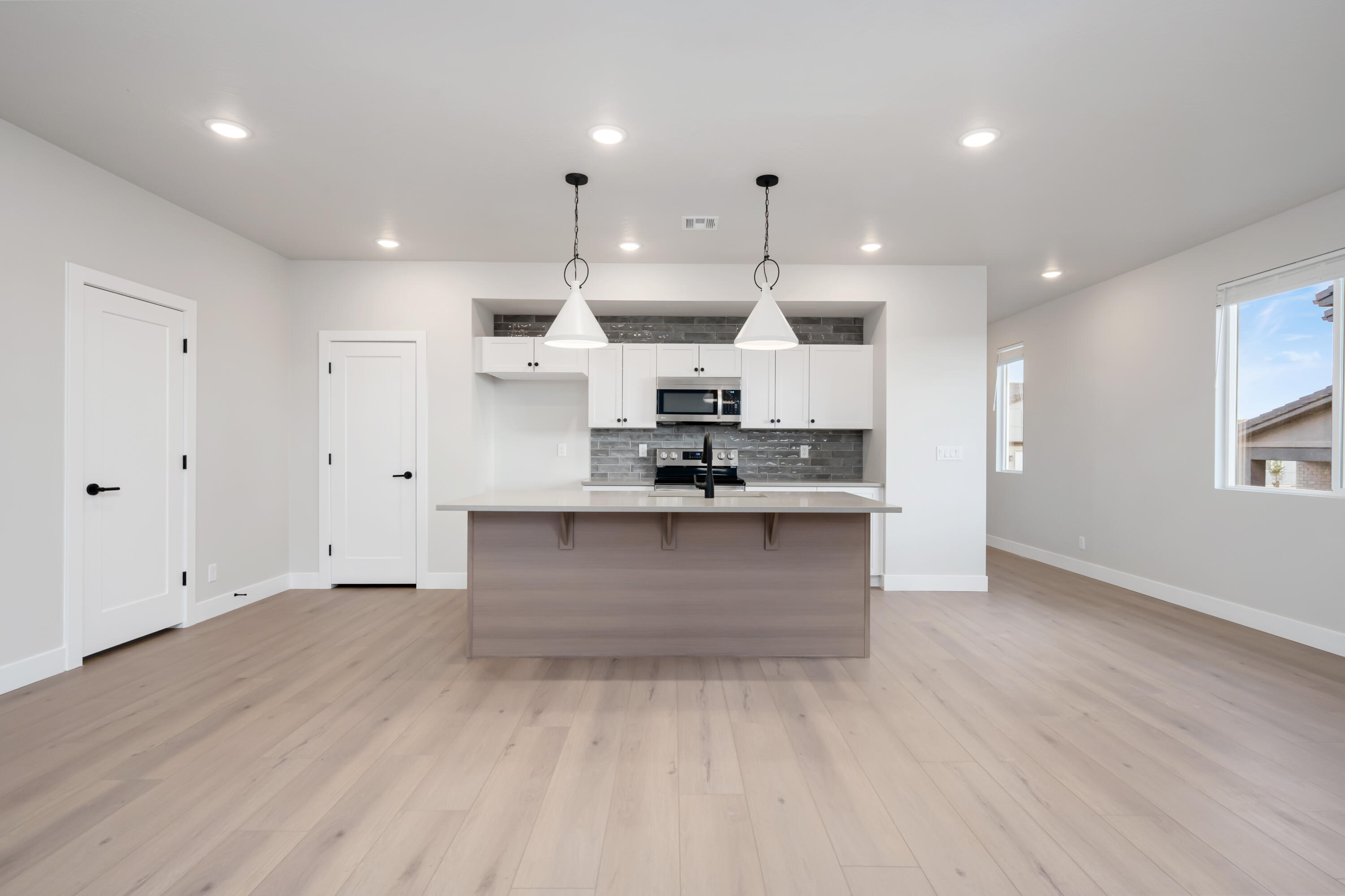 RISE AT CORAL CANYON - Residential