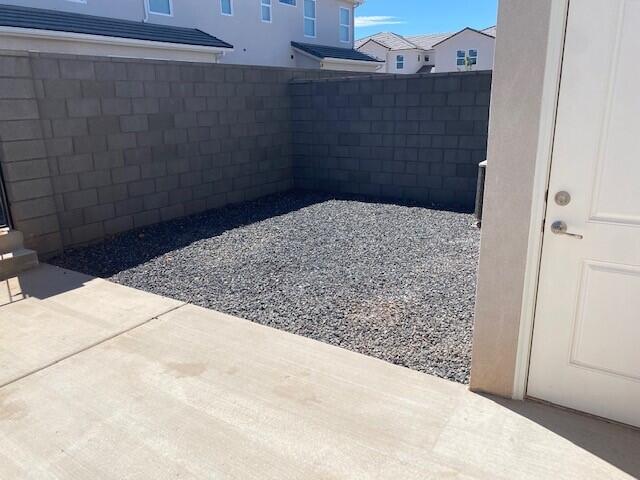 MUSTANG VALLEY TOWNHOMES - Residential