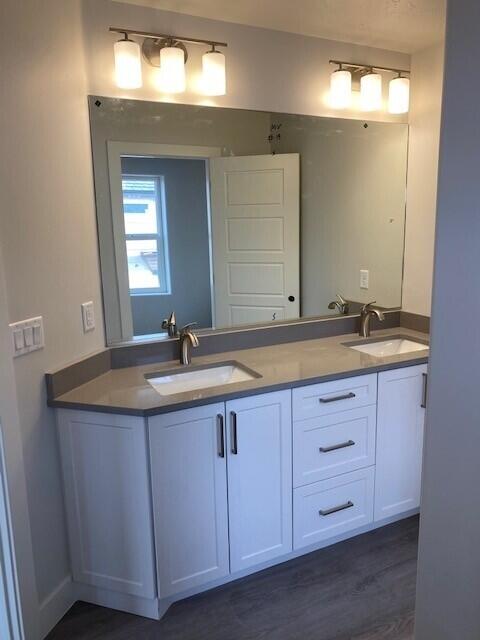 MUSTANG VALLEY TOWNHOMES - Residential