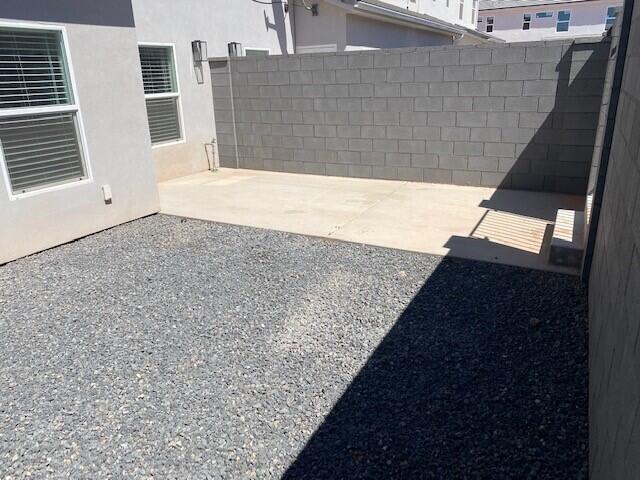 MUSTANG VALLEY TOWNHOMES - Residential