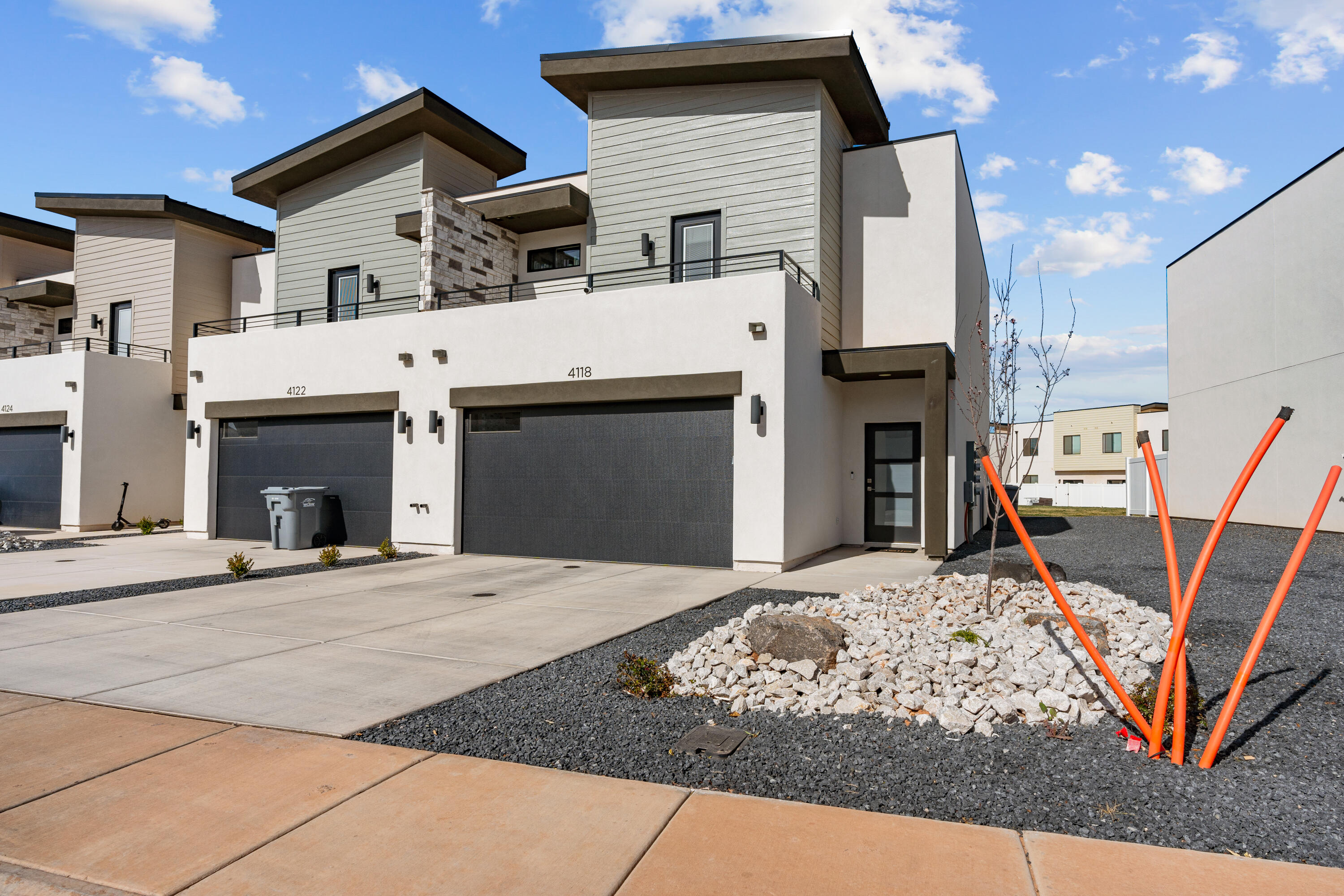 CRIMSON PARK - Residential