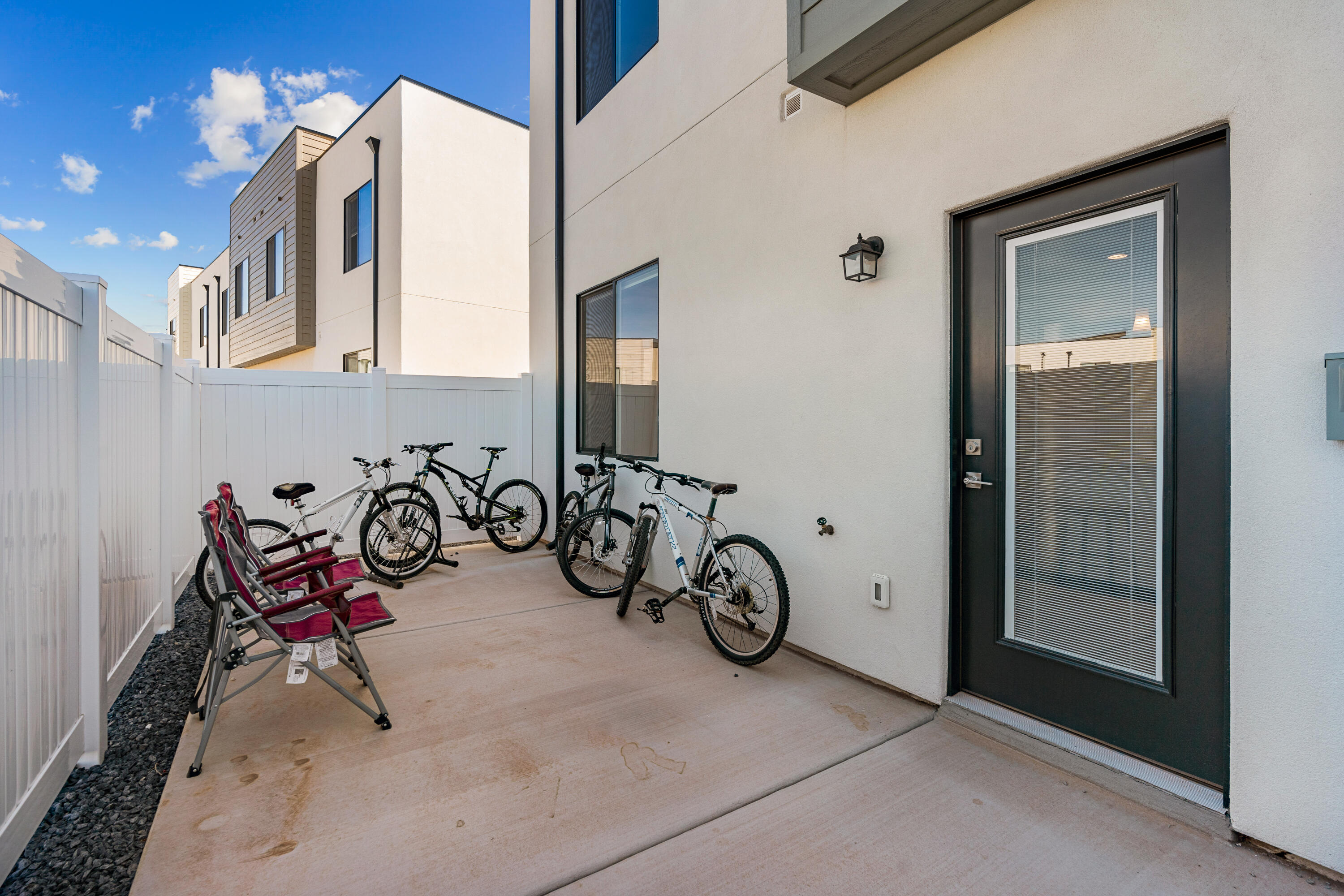 CRIMSON PARK - Residential