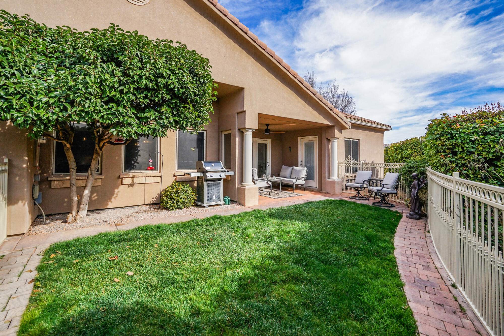 SIENNA CANYON AT WEBB HILL - Residential
