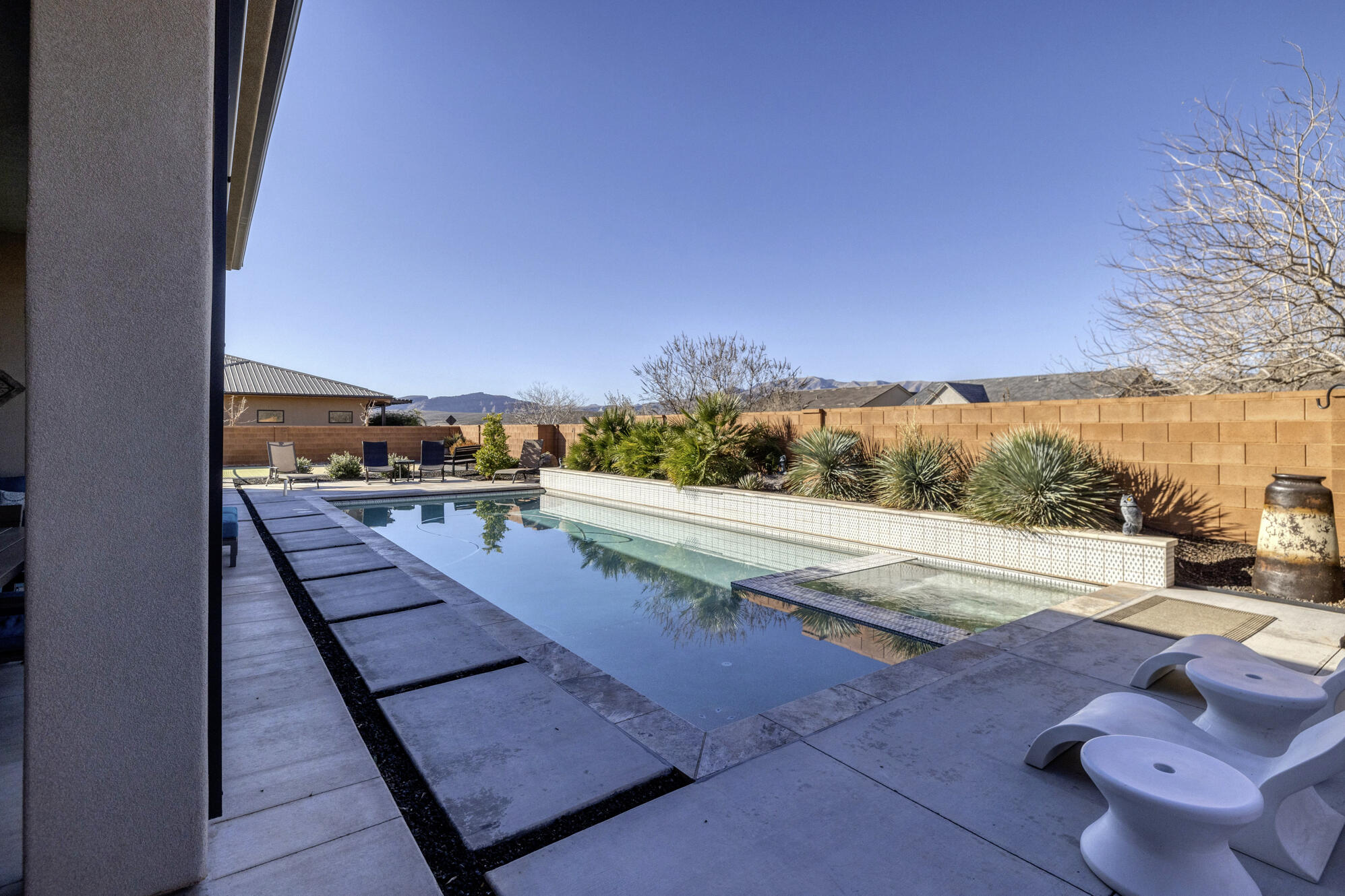 ARROWHEAD SUB - Residential