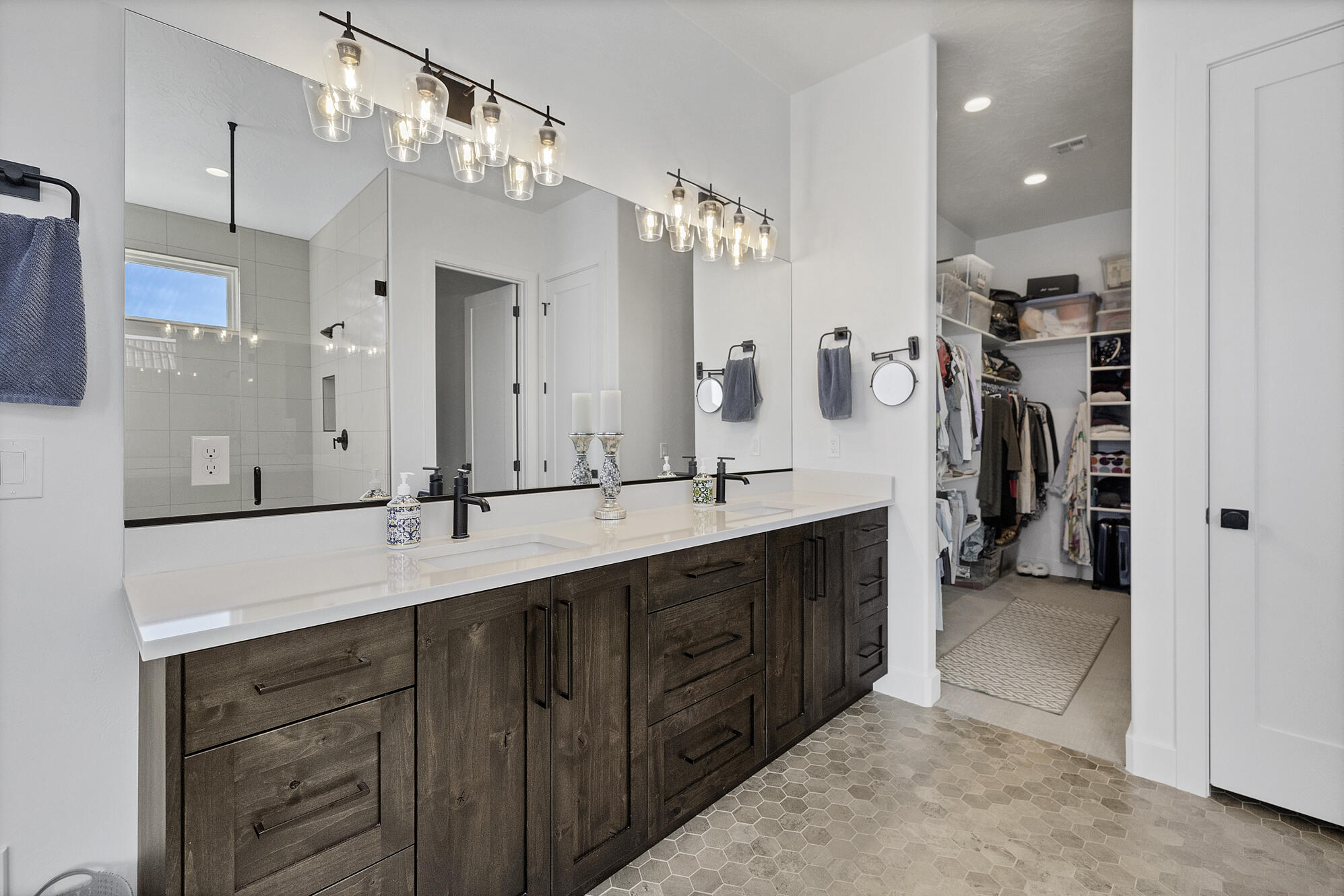 ARROWHEAD SUB - Residential