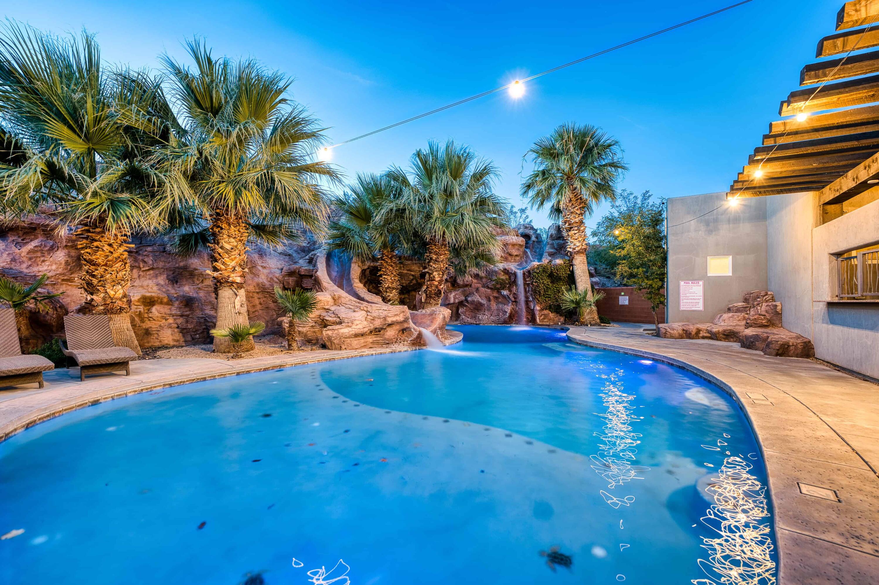 ADOBE HILLS - Residential