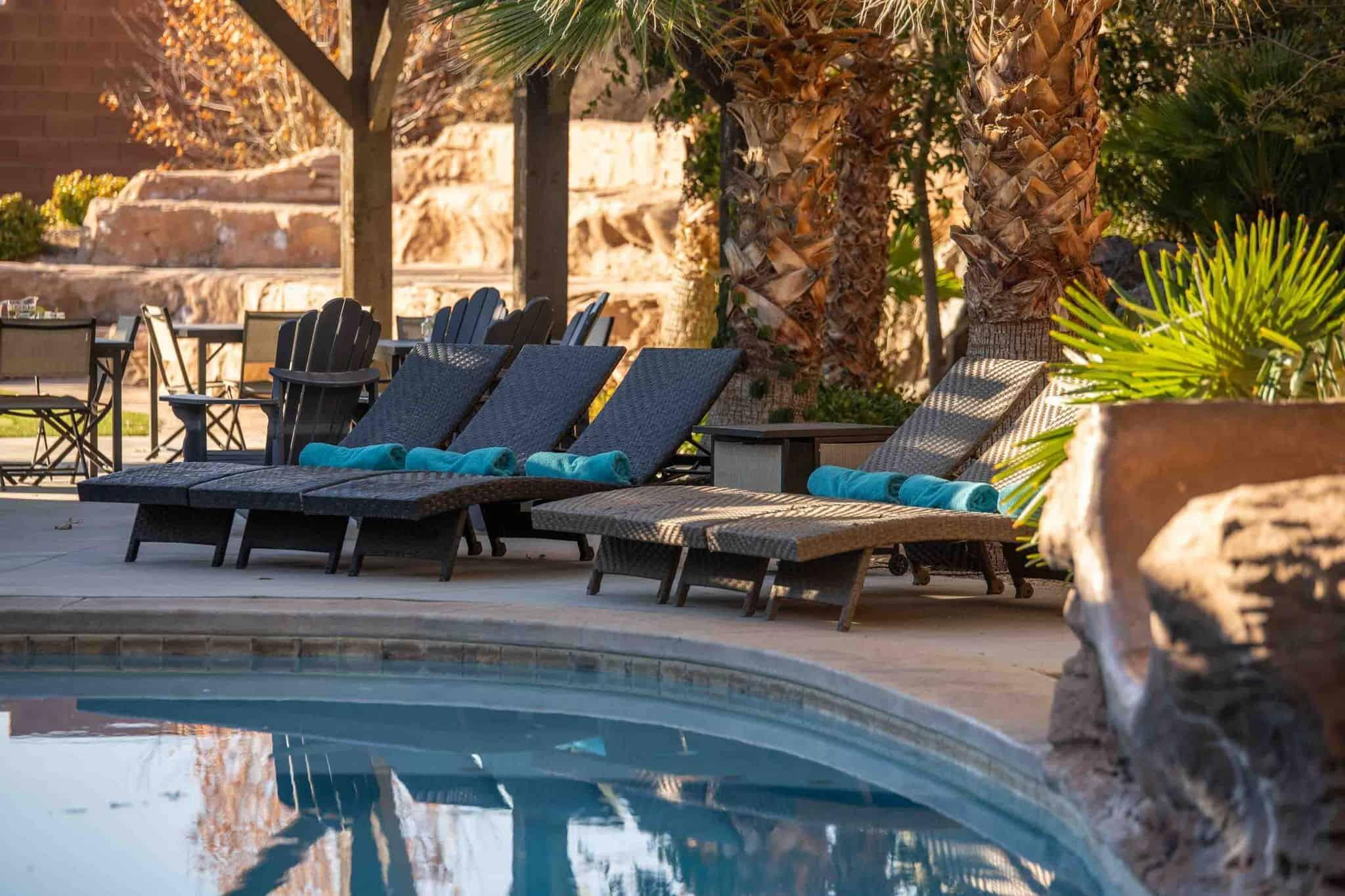 ADOBE HILLS - Residential