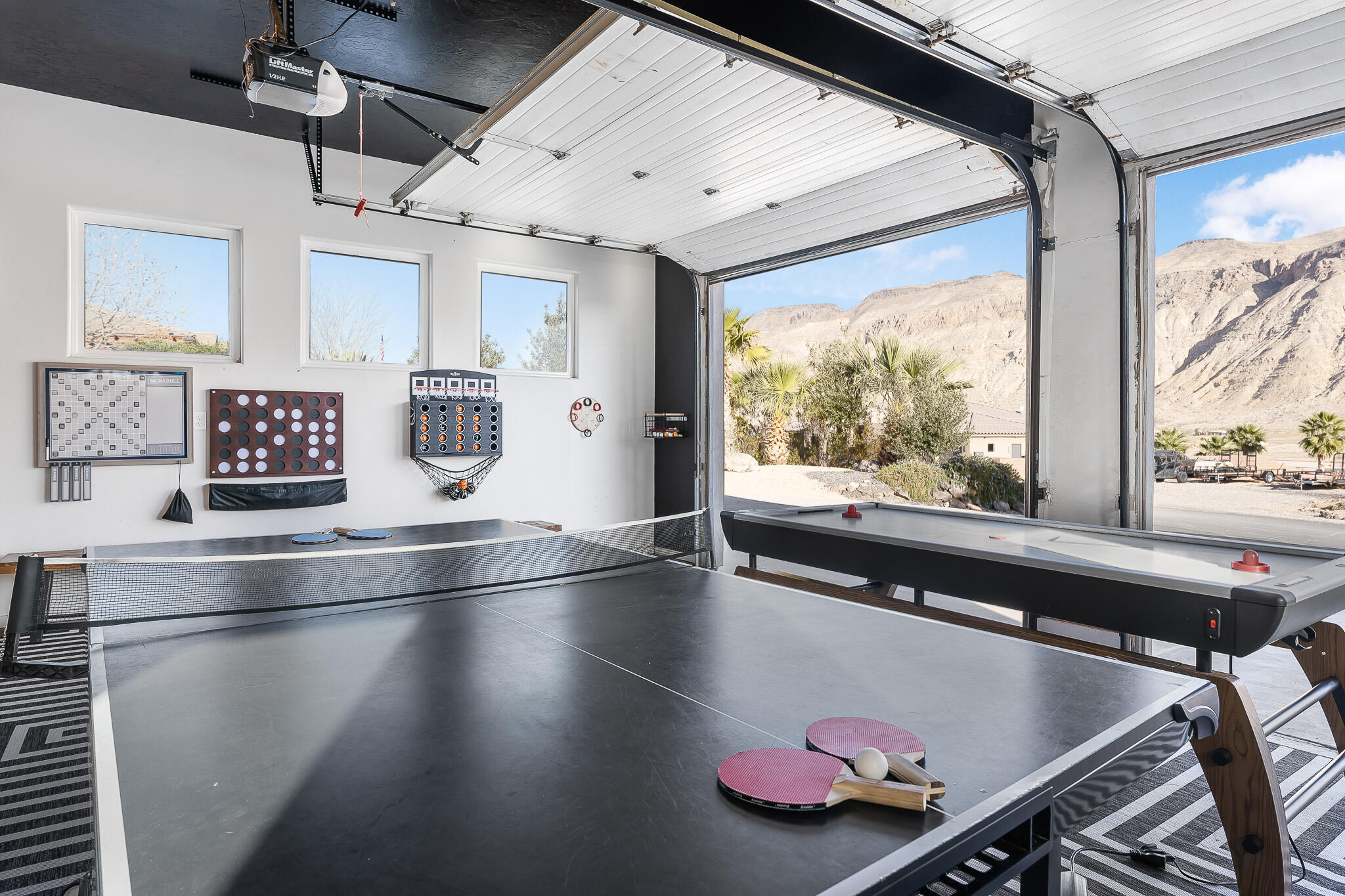 ADOBE HILLS - Residential