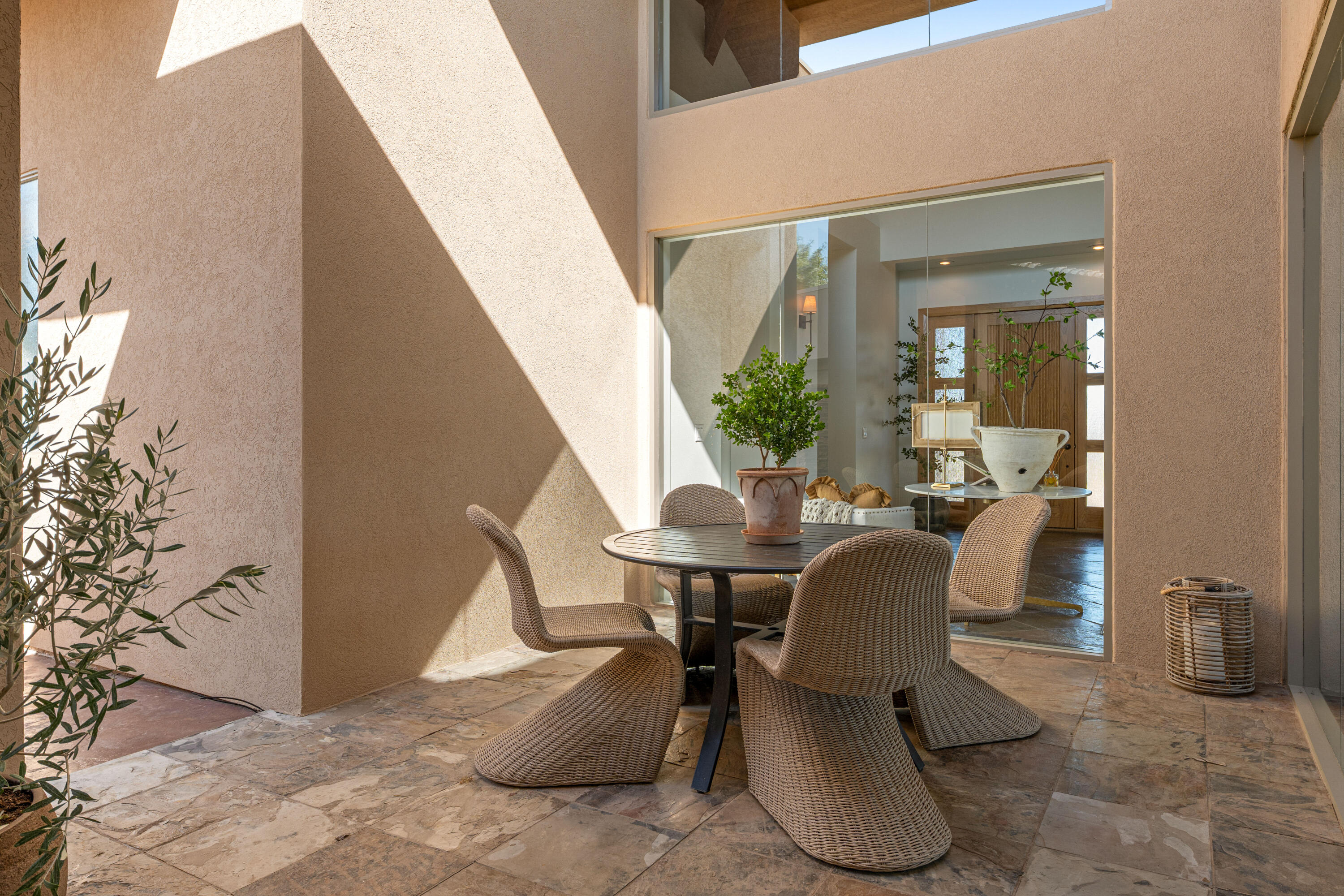 STONE CLIFF - Residential