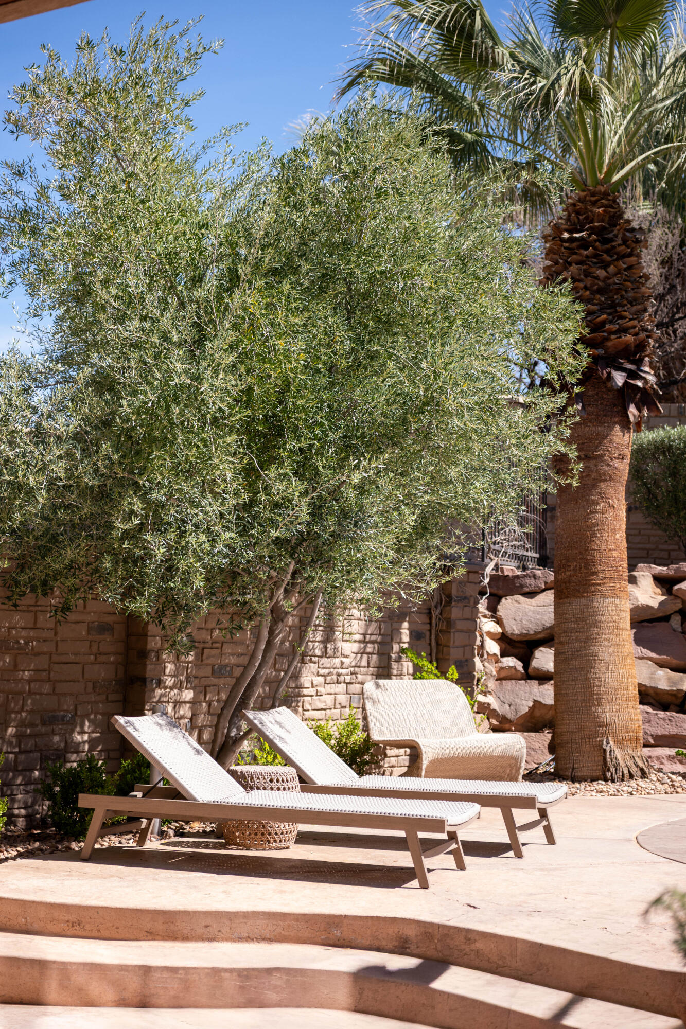 STONE CLIFF - Residential