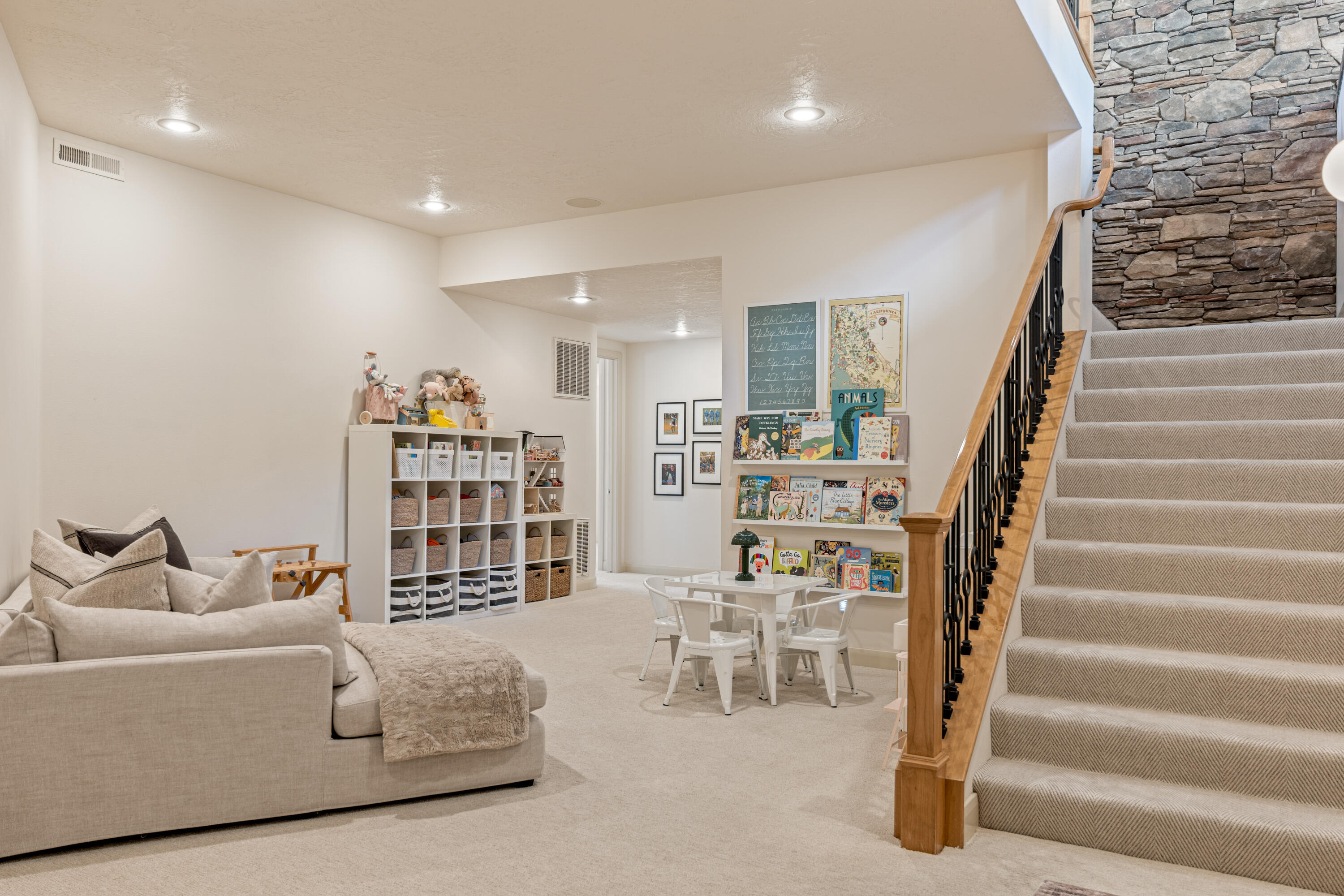 STONE CLIFF - Residential